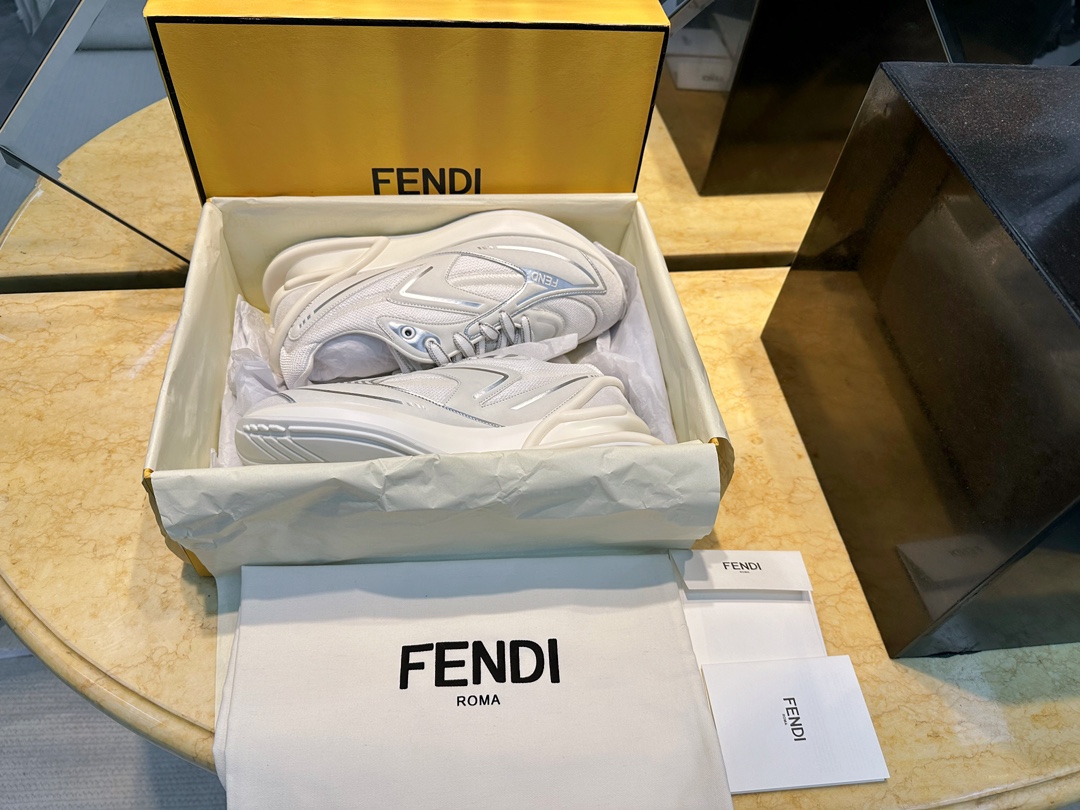 Fendi Schoenen Sportschoenen