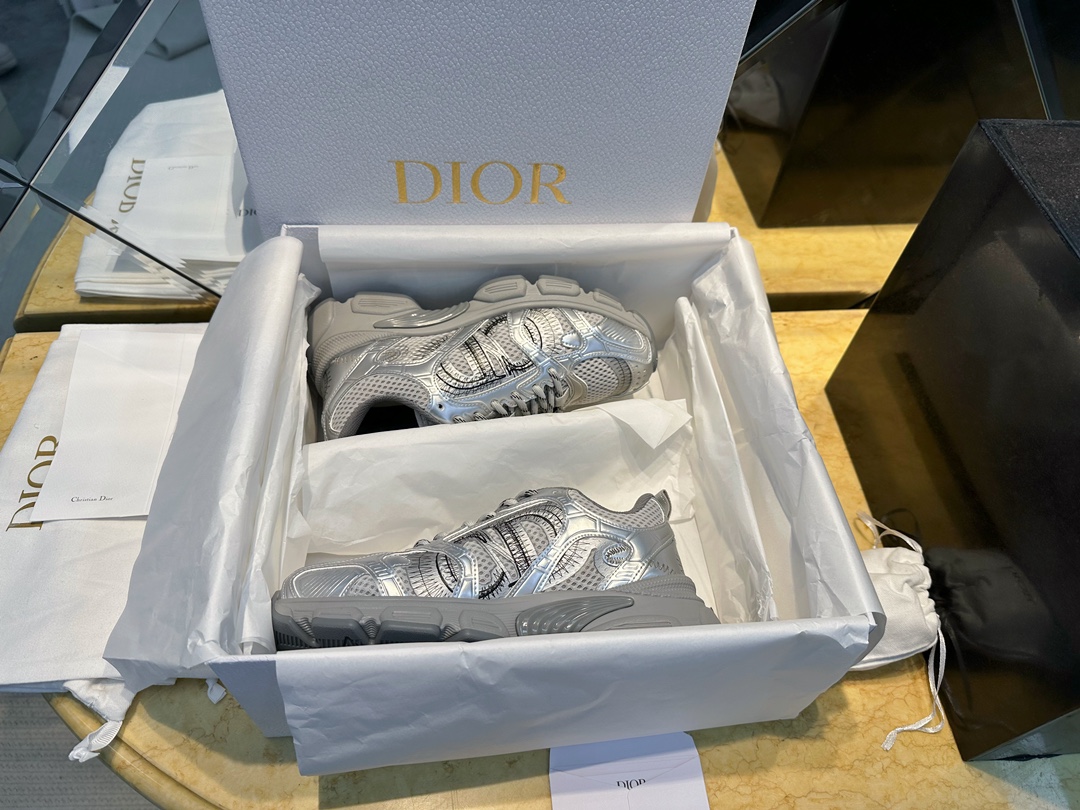 Dior Ontwerper
 Schoenen Sportschoenen Joggingbroek