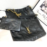 Spot Real Shot 6658# Popolare 33 cm di alta qualità "Poly Soft Garbage Bag" 🌹🍸ysl New Garbage Bag Jamie4.3 Pochon Borse che combina pigro, libero e squisito è tono, squisito, consistenza e storia uno della musa preferita di Mr. Roland, Dimensione preferita di Betty: 33*38 cm 1 Spot Real Shot 6658# Popolare 33 cm di alta qualità “Poly Soft Garbage Bag” 🌹🍸ysl New Garbage Bag Jamie4.3 Pochon Borse che combina pigro, libero e squisito è tono, squisito, consistenza e storia uno della musa preferita di Mr. Roland, Dimensione preferita di Betty: 33*38 cm