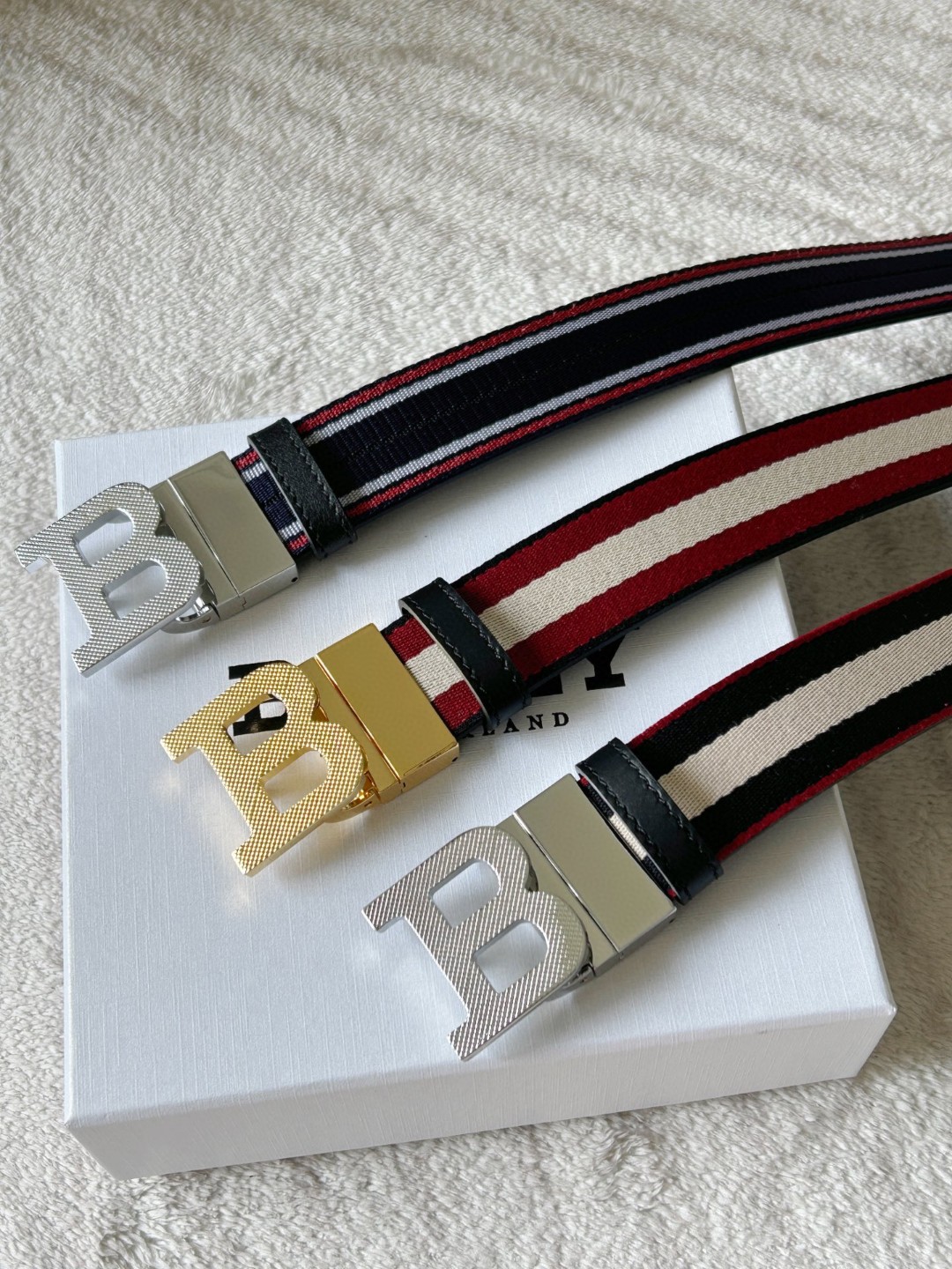 High-End BALLY Men’s Recreational Belt with Original Leather and Silver Metal Buckle - 图片 2