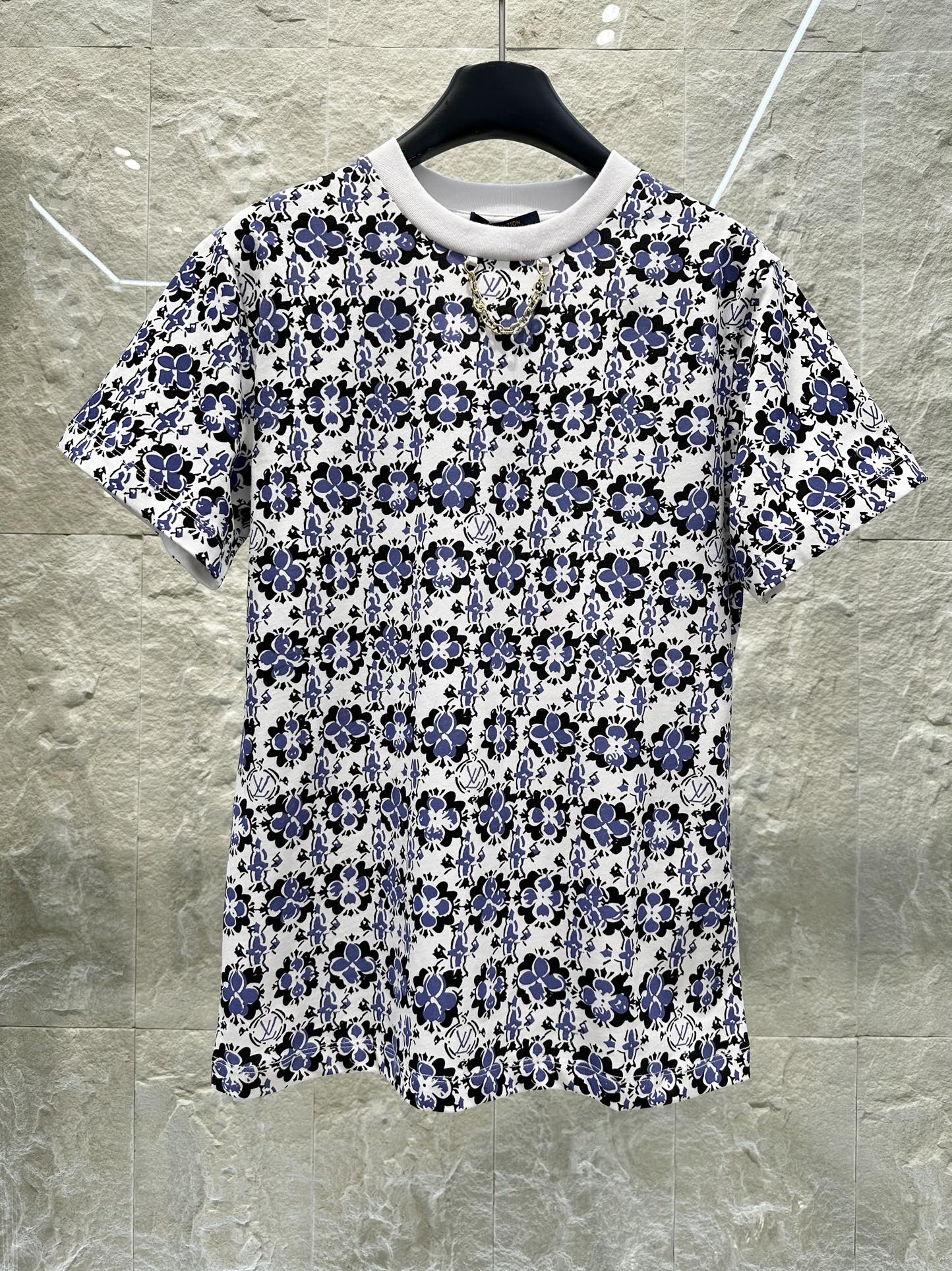 Louis Vuitton Kleding T-Shirt Blauw Korte mouw