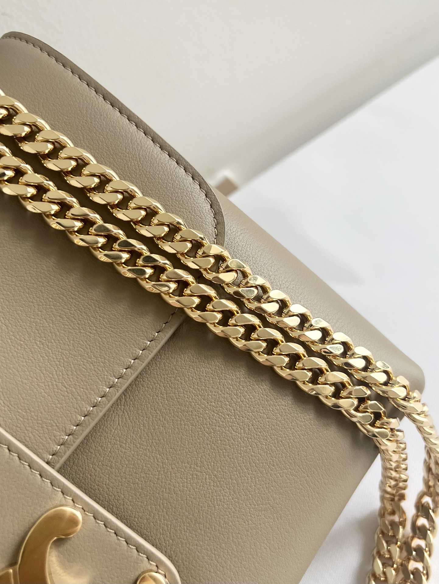 Celine 25cm genuine special grade all steel, leather imported from Italyexpensive sheepskin lining, hardware special grade all steel