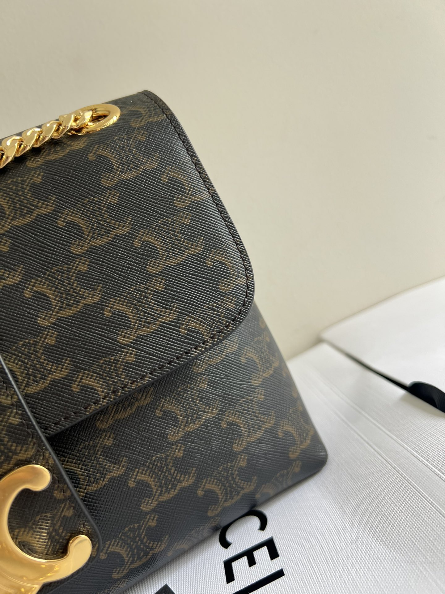Celine 25cm genuine special grade all steel, leather imported from Italyexpensive sheepskin lining, hardware special grade all steel