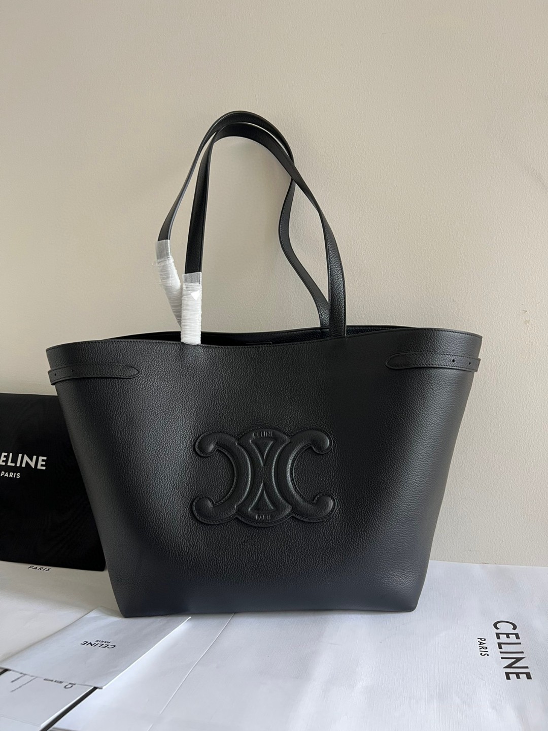 New celine tote shopping bag, genuine leather inside and outside, imported Italian cowhide on the outside with matte cowhide on the inside