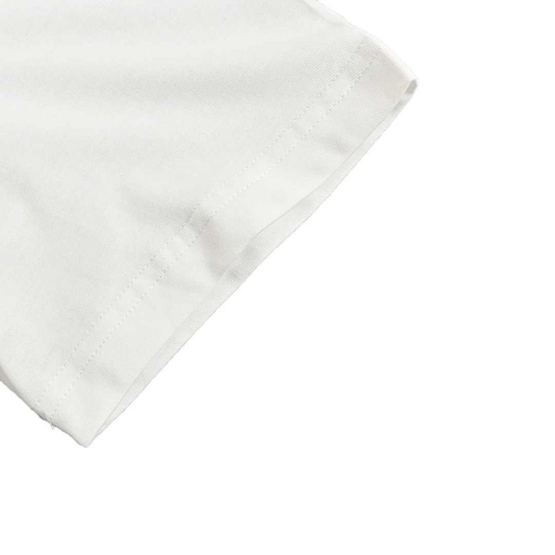 Louis Vuitton/路易威登 24ss 刺绣三花字母短袖