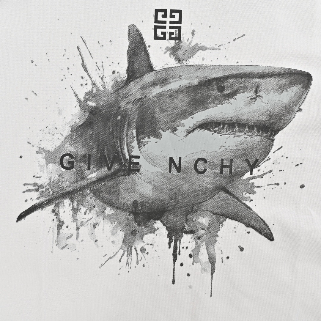 GIVENCHY/纪梵希 24ss 大白鲨印花短袖-Chinese UA Cheap High Quatity Brand Clothes Bags handbags Sneakers wholesale wholesaler seller from China Factory suppliers Fashion Clothing Shoes best Quality Beautiful Price GIVENCHY/纪梵希 24ss 大白鲨印花短袖