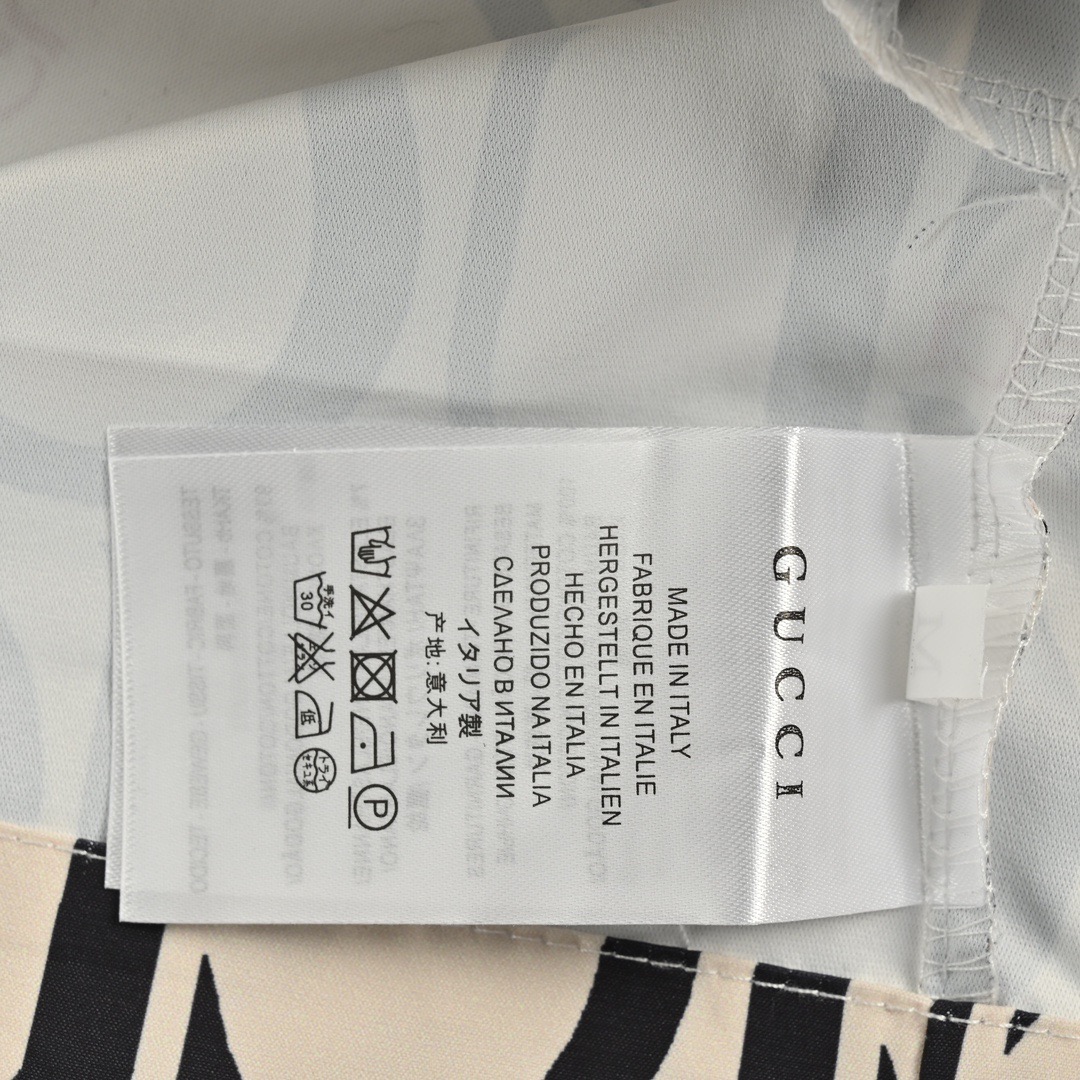 Gucci/古驰 24ss 胶囊系列满印沙滩短裤