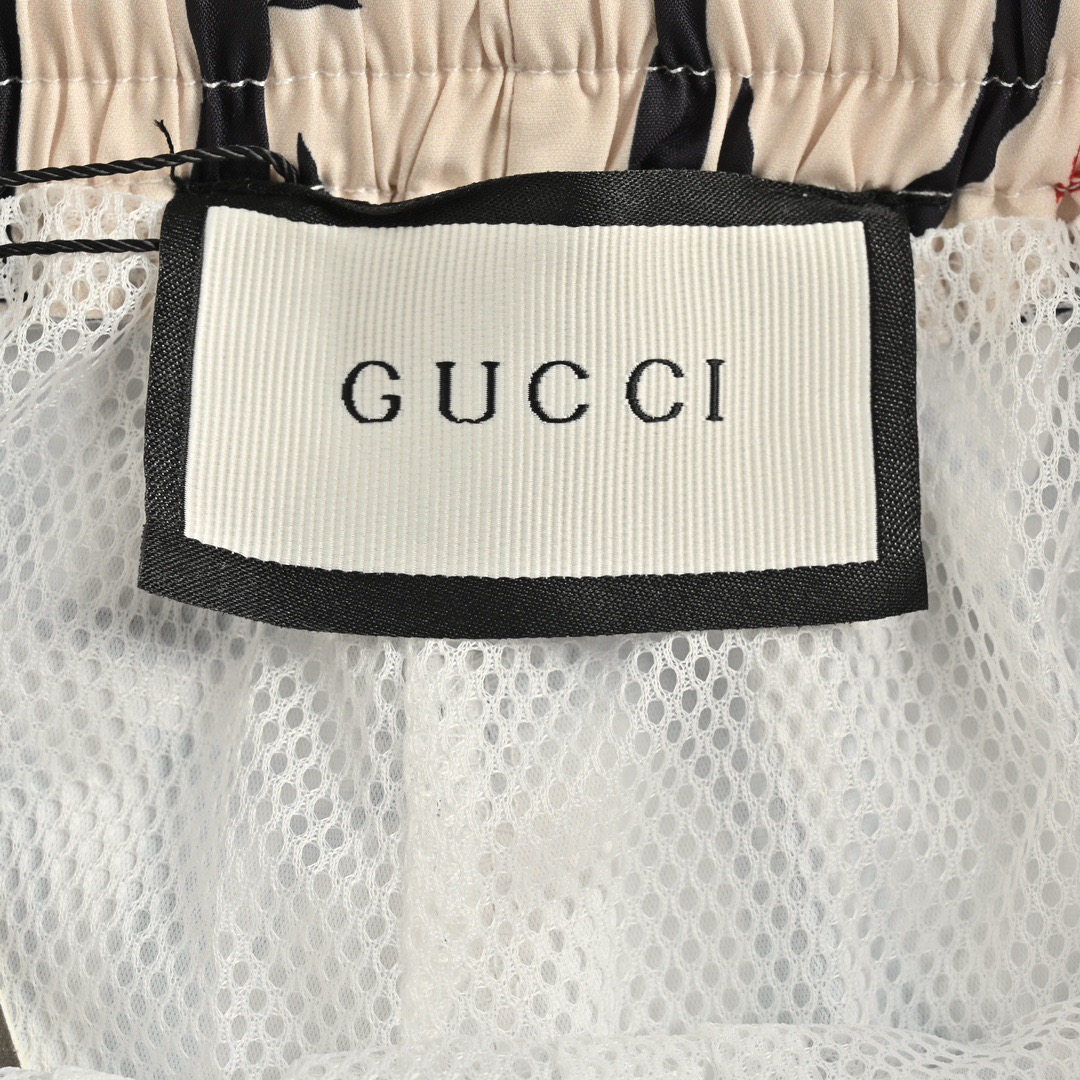 Gucci/古驰 24ss 胶囊系列满印沙滩短裤