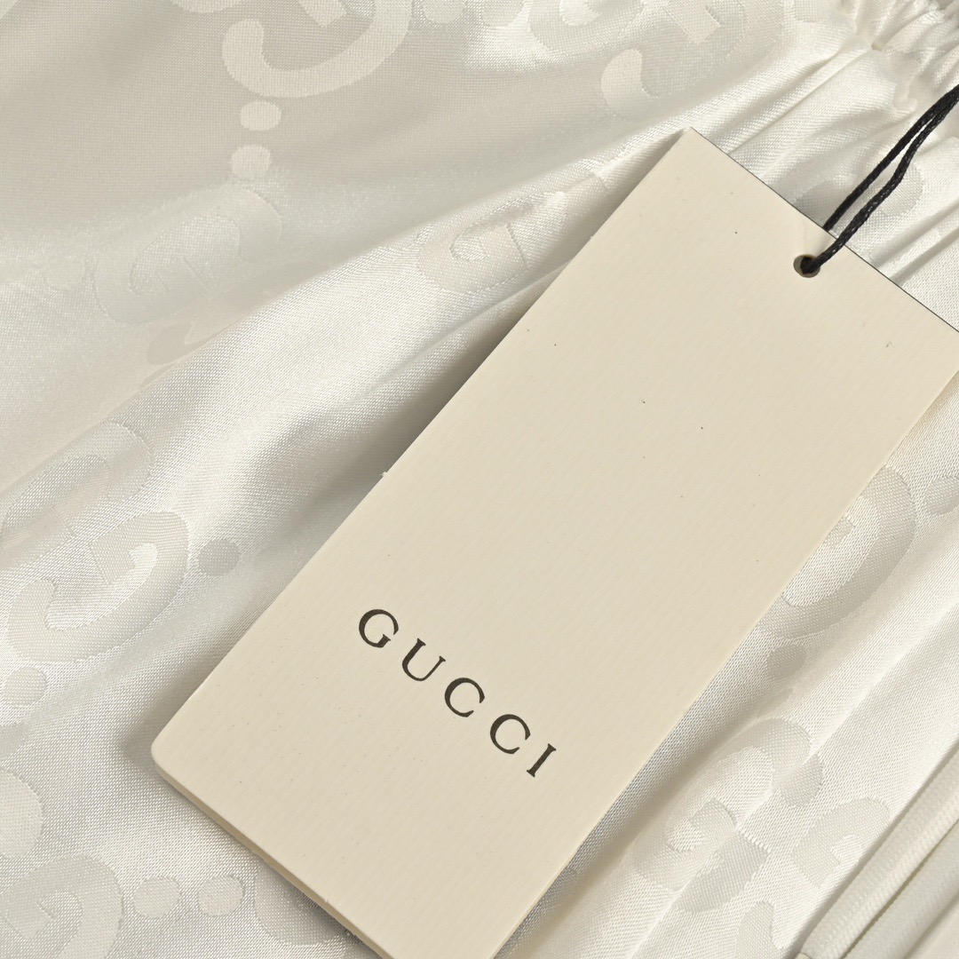 Gucci/古驰 24ss 双G提花暗纹沙滩短裤