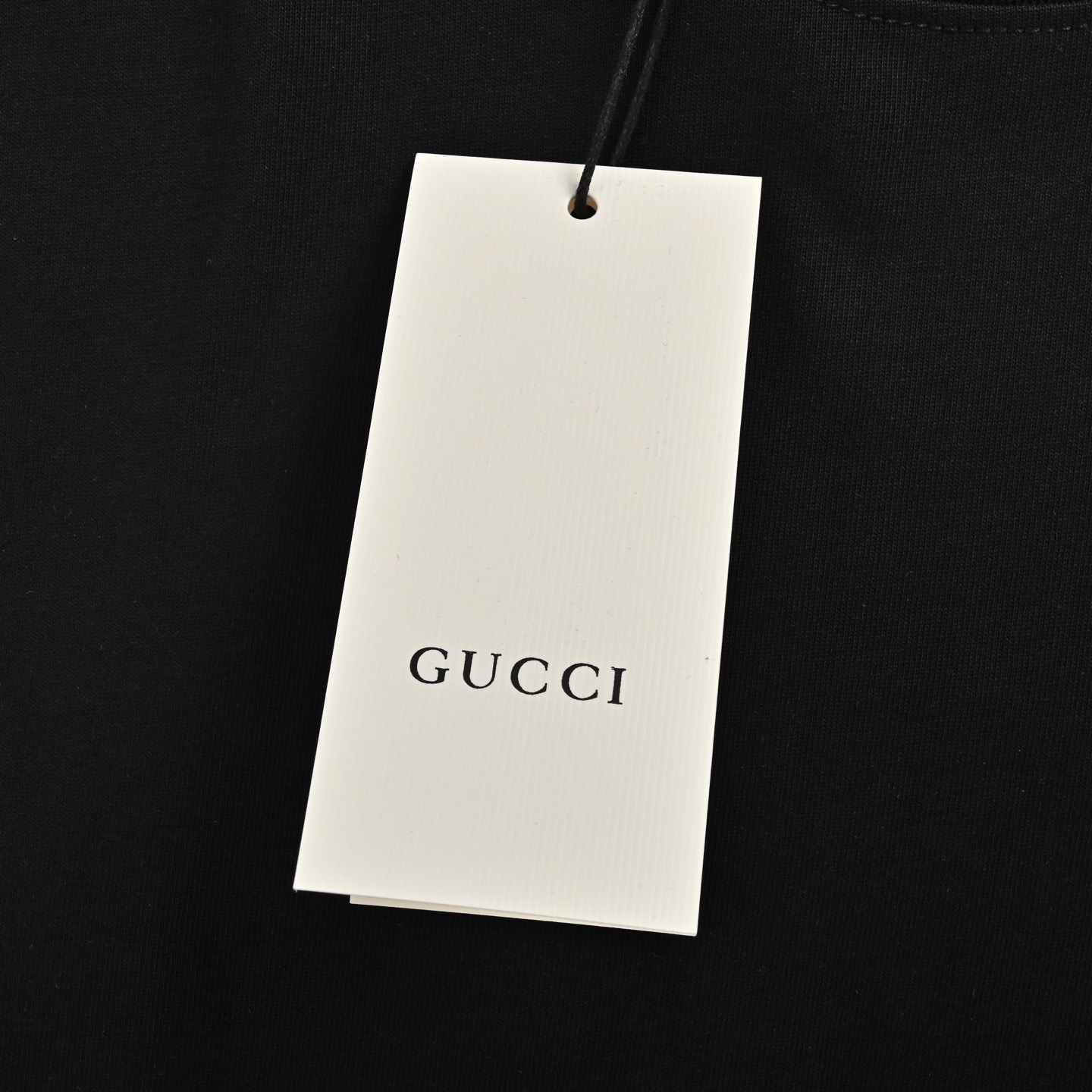 Gucci & Balenciaga 下摆斑驳字母印花短袖 黑 白