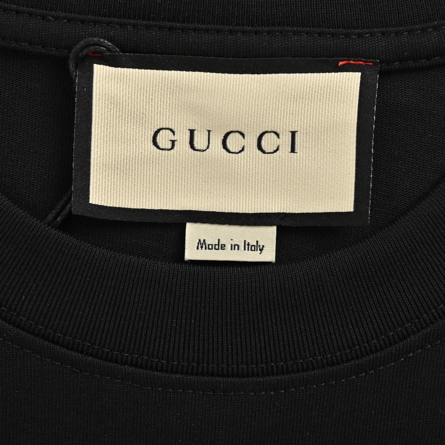 Gucci & Balenciaga 下摆斑驳字母印花短袖 黑 白