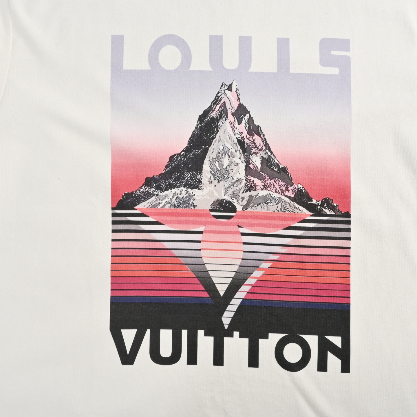 Louis Vuitton/路易威登 25ss 雪山印花短袖 本款 T恤