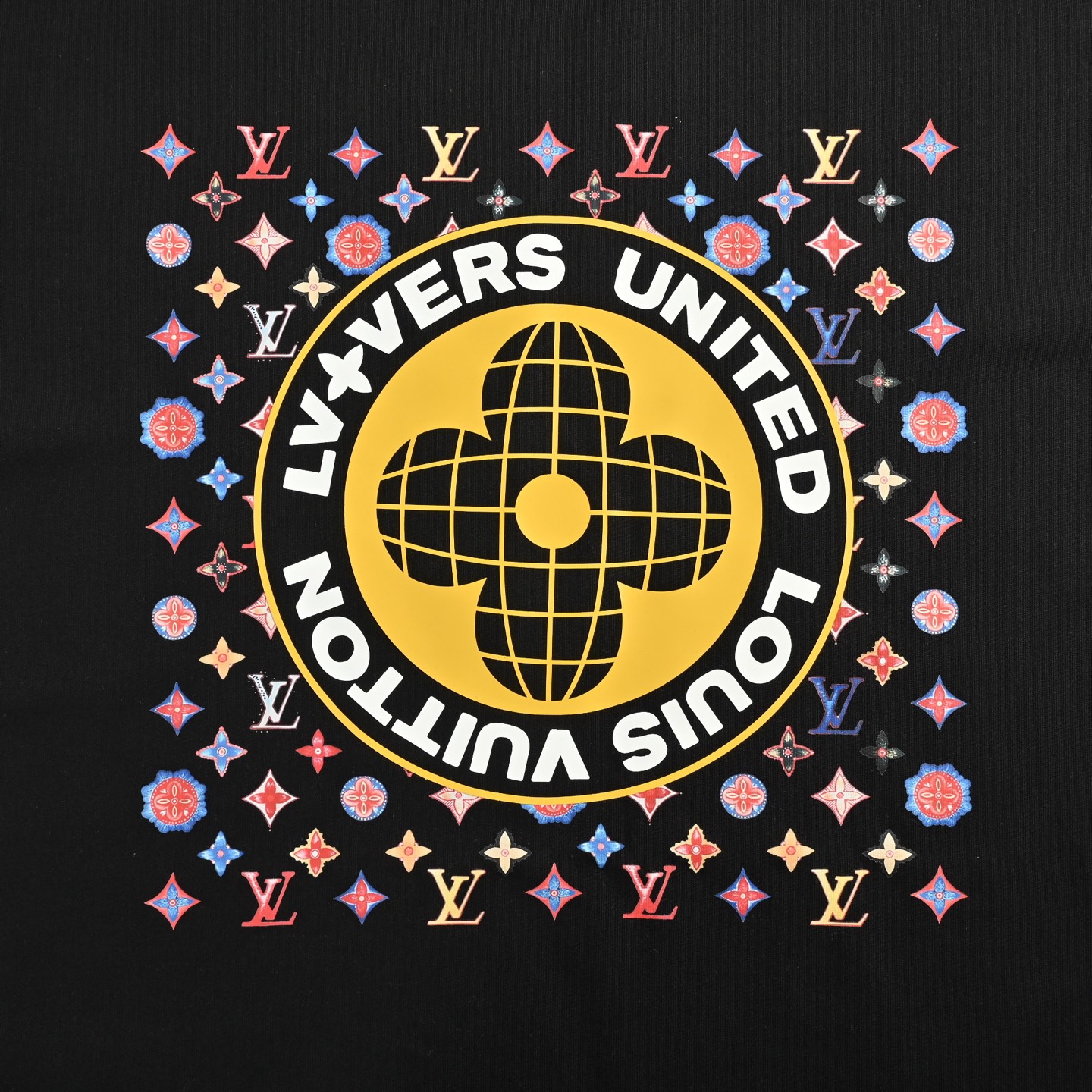 Louis Vuitton/路易威登 25ss 印花logo压胶字母短袖 LV新款T恤短袖 黑色 白色