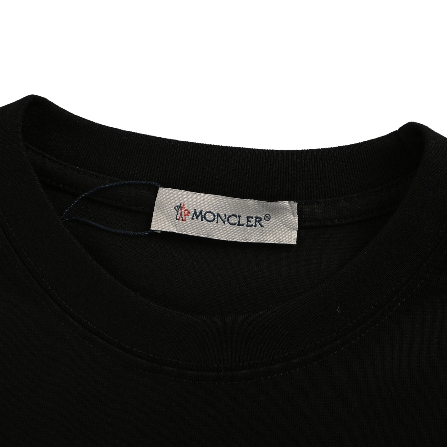 Moncler/蒙口 25ss 胸口章仔后背字母印花短袖 黑色 白色