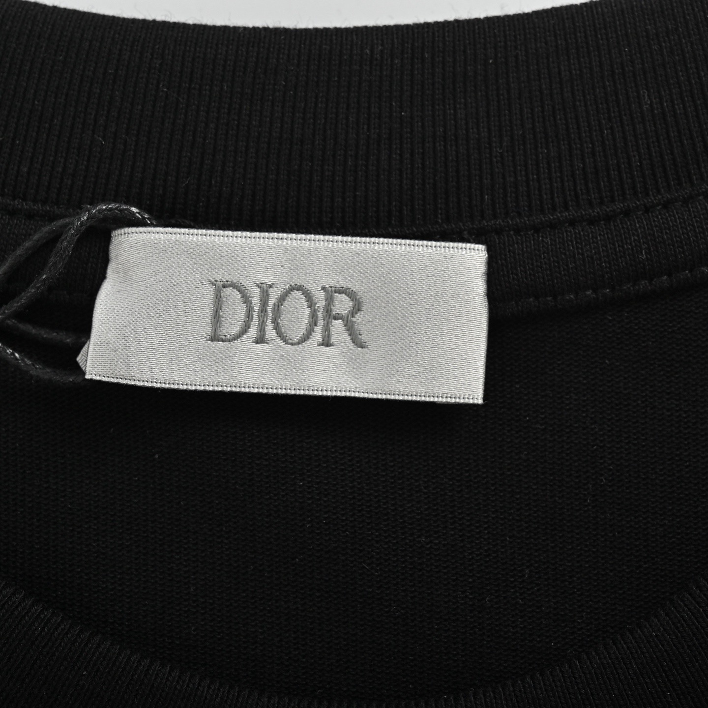 Dior/迪奥 别针刺绣字母logo短袖