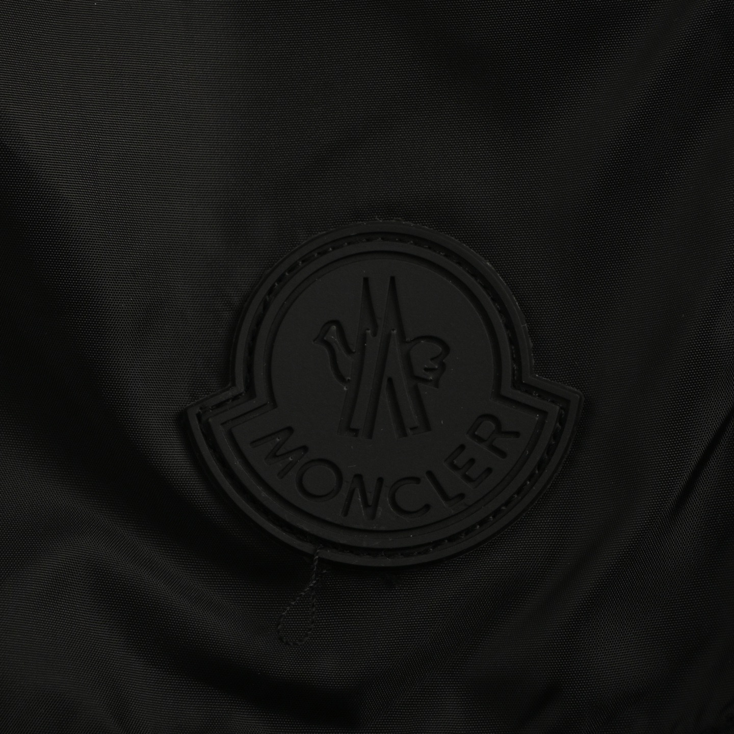 Moncler/蒙口 25ss 侧边反光logo印花短裤 黑色 藏蓝 墨绿 灰色