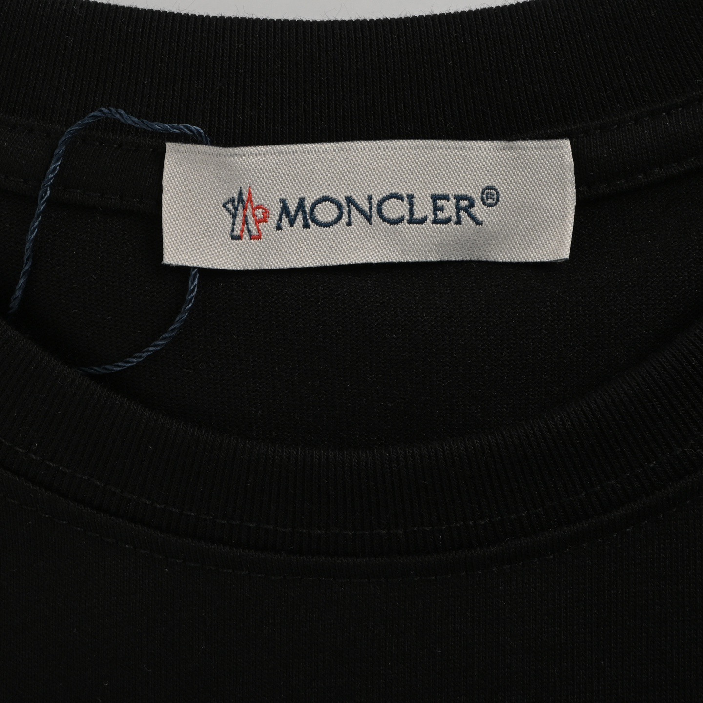 Moncler/蒙口 25ss 坐标字母印花短袖 黑色 白色