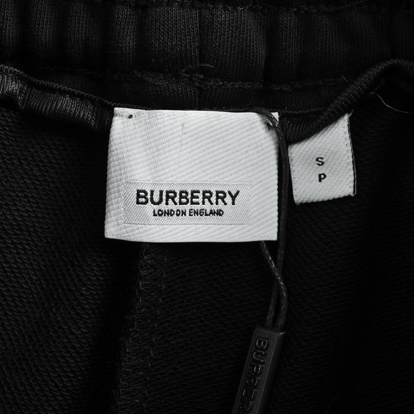 Burberry/巴宝莉 经典TB压胶印花短裤