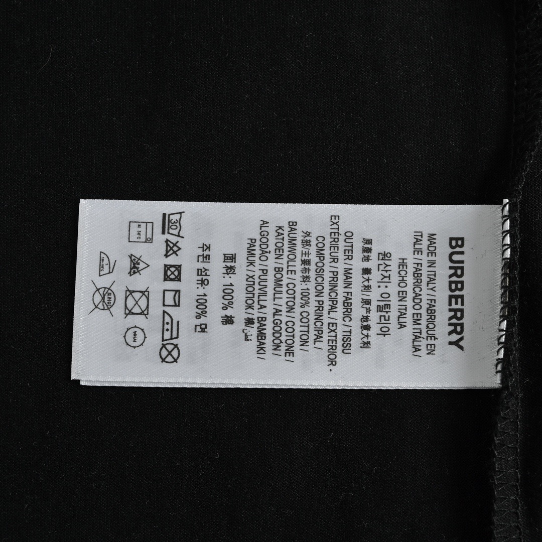 Burberry/巴宝莉 23ss 战马印花logo短袖-Chinese UA Cheap High Quatity Brand Clothes Bags handbags Sneakers wholesale wholesaler seller from China Factory suppliers Fashion Clothing Shoes best Quality Beautiful Price Burberry/巴宝莉 23ss 战马印花logo短袖