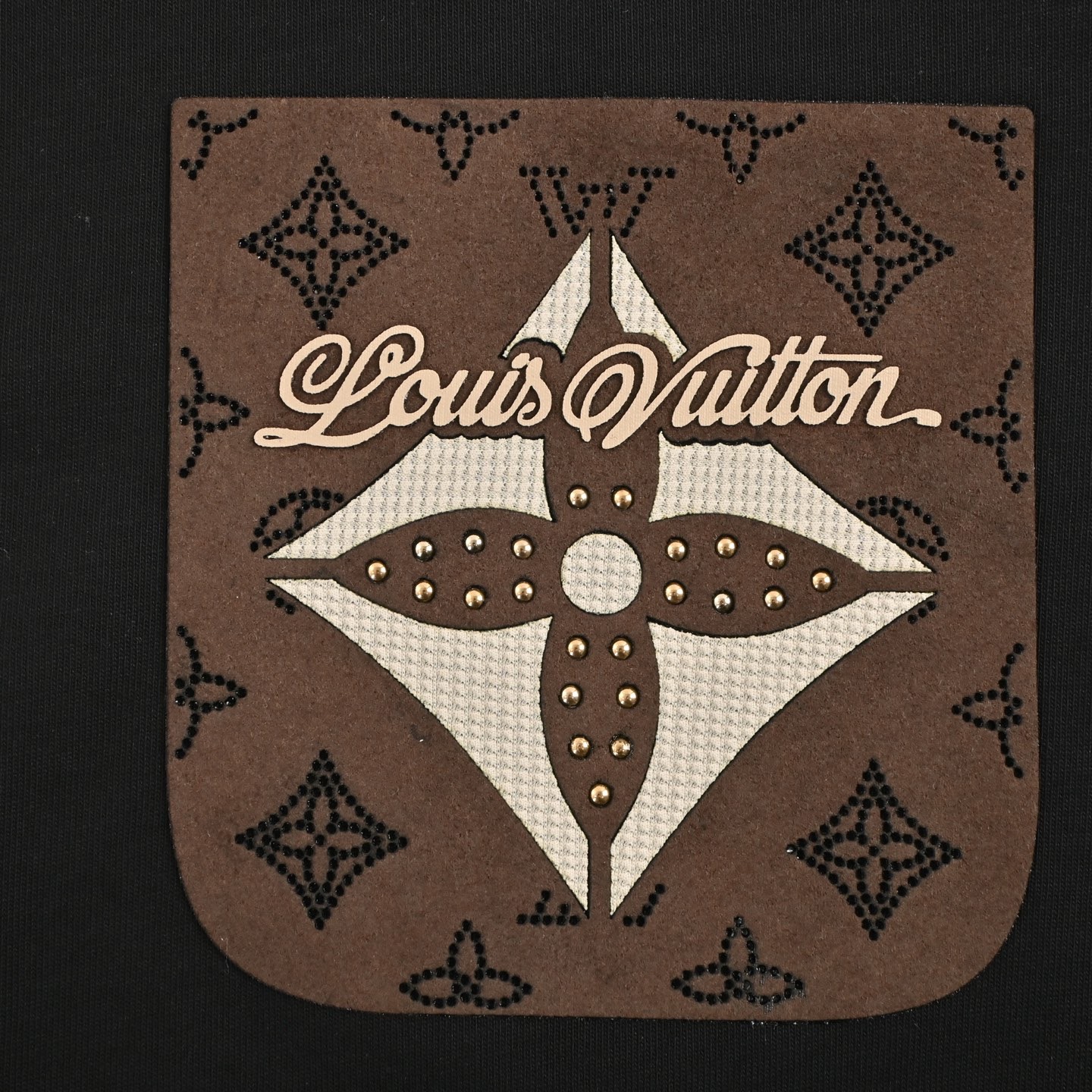 Louis Vuitton/路易威登 25ss 老花假口袋短袖 杏色 黑色