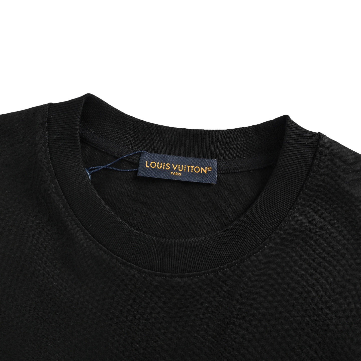 Louis Vuitton/路易威登 25ss 胸口字母印花老花皮牌短袖