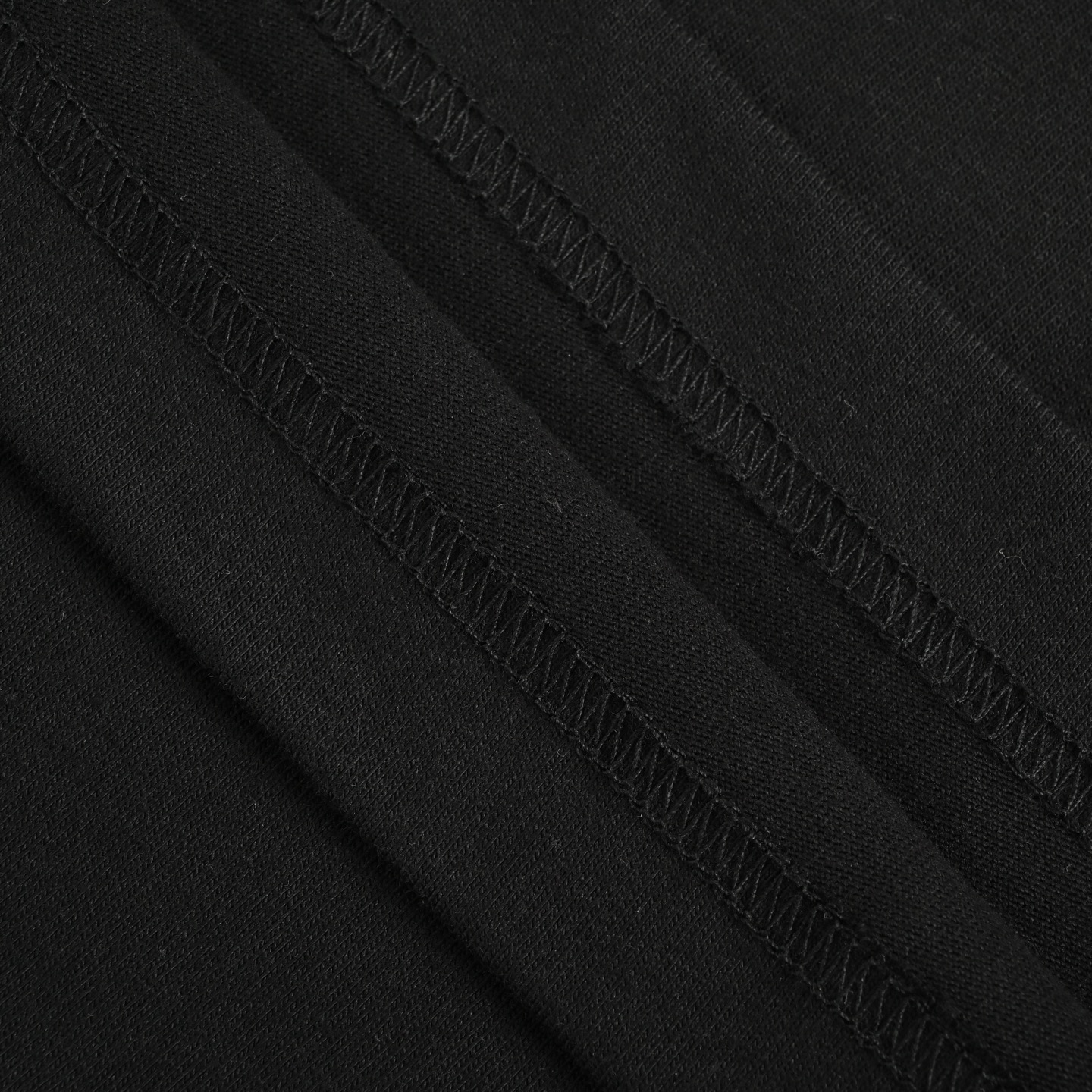 Burberry/巴宝莉 25ss 格纹领拼接短袖 BURBERRY新款圆领 T 恤衫