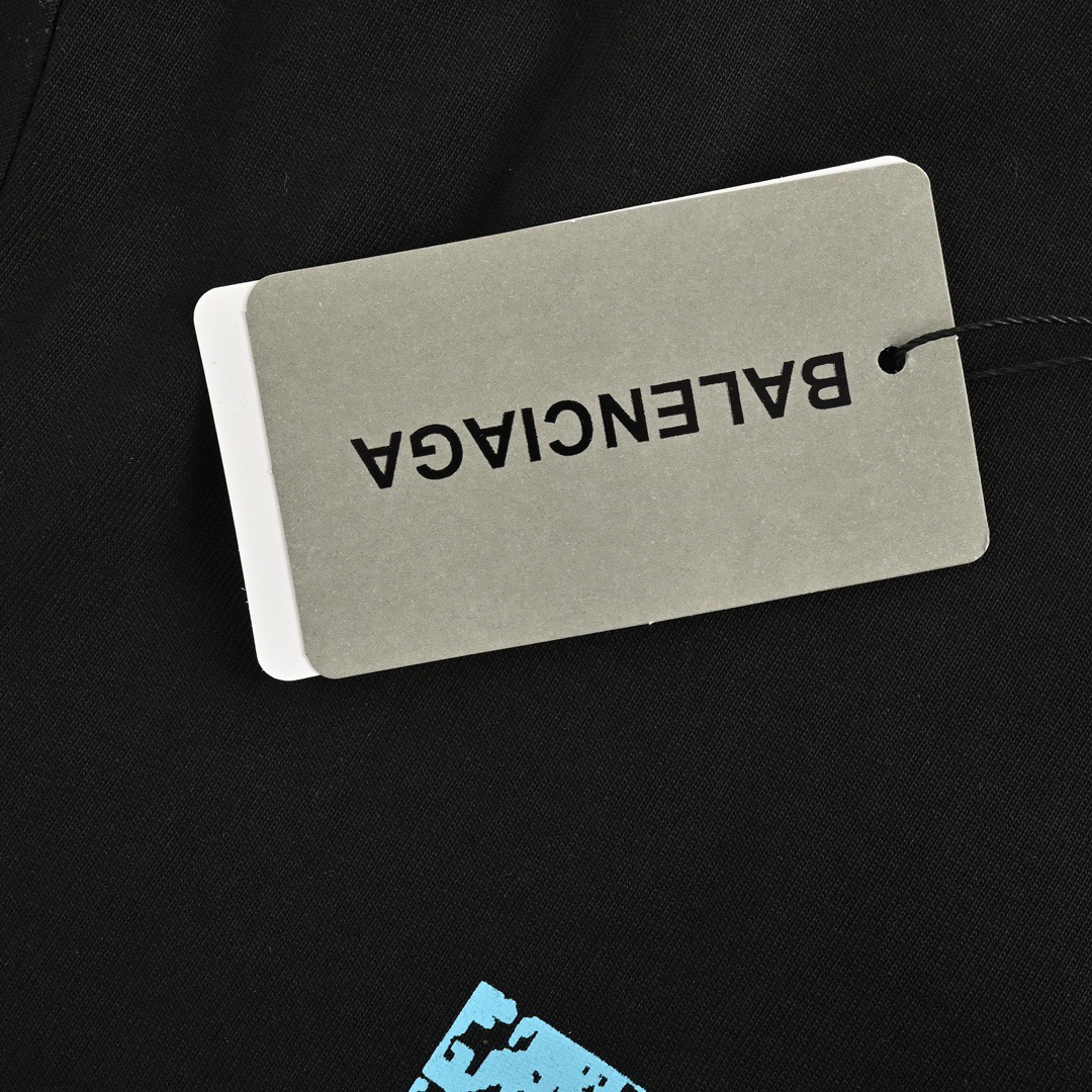 Balenciaga/巴黎世家 24ss 斑驳做旧字母logo短袖 黑 白