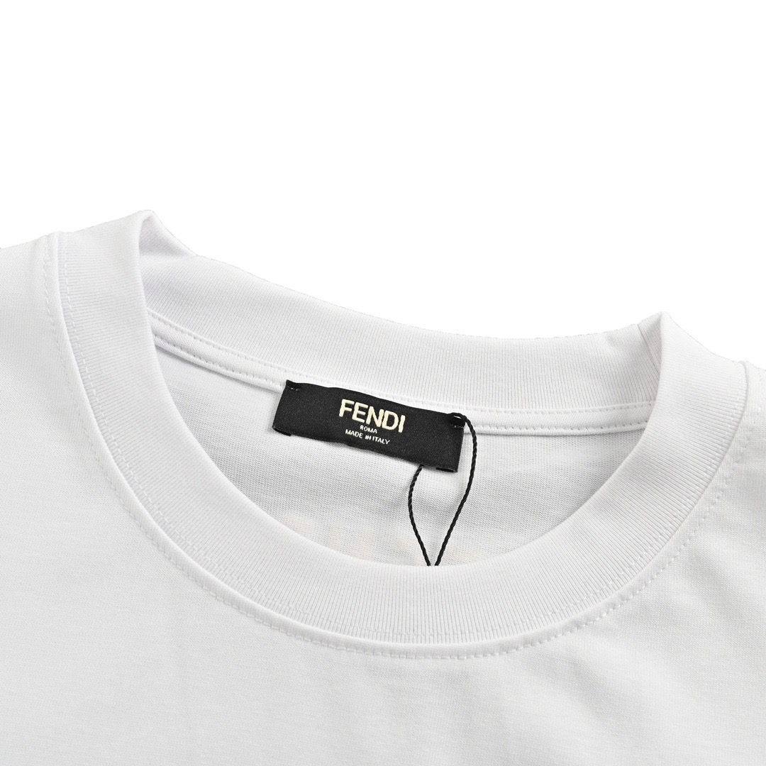 Fendi/芬迪 经典小怪兽胶皮眼睛短袖黑色/白色