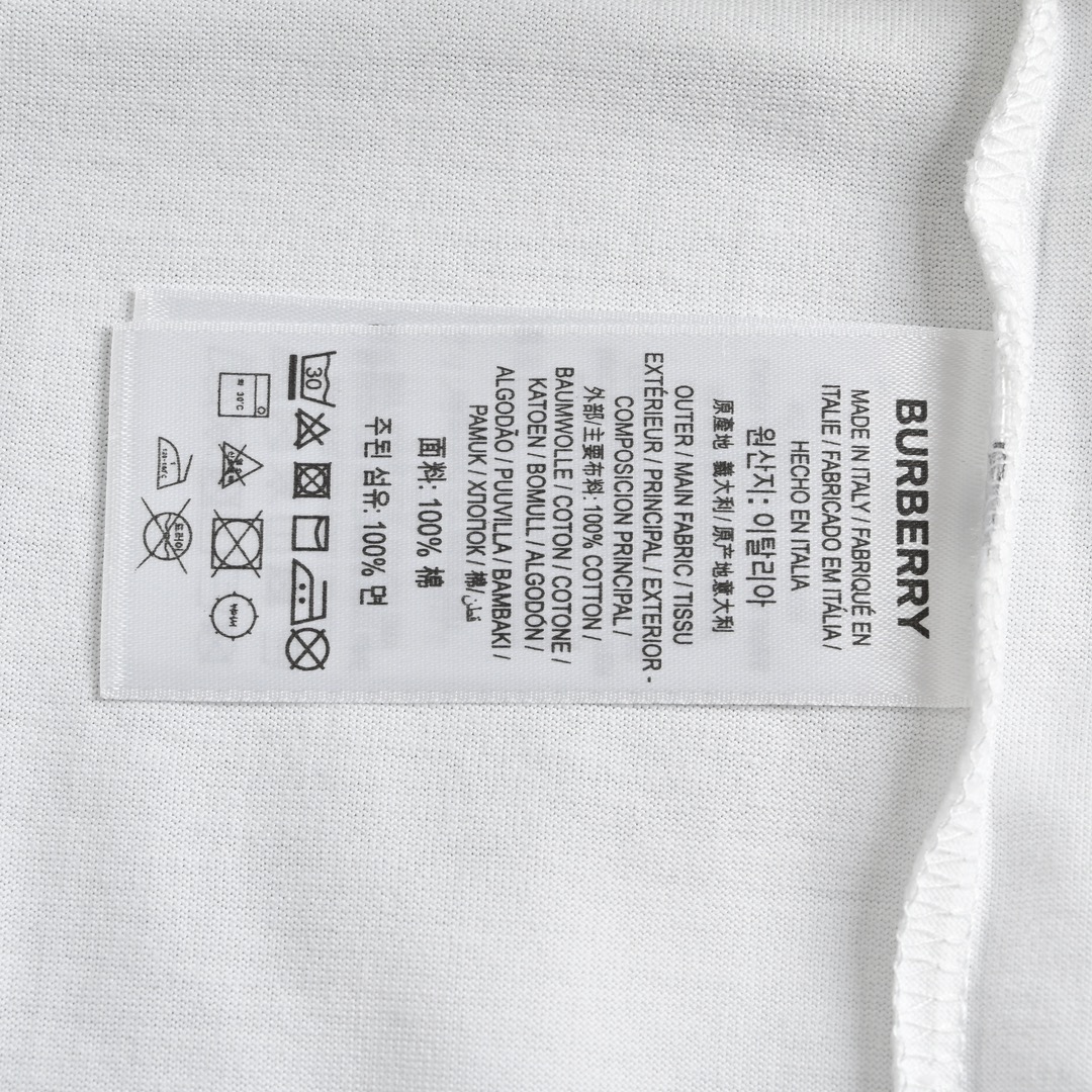 Burberry /巴宝莉 23ss 兔年限定兔子字母印花短袖