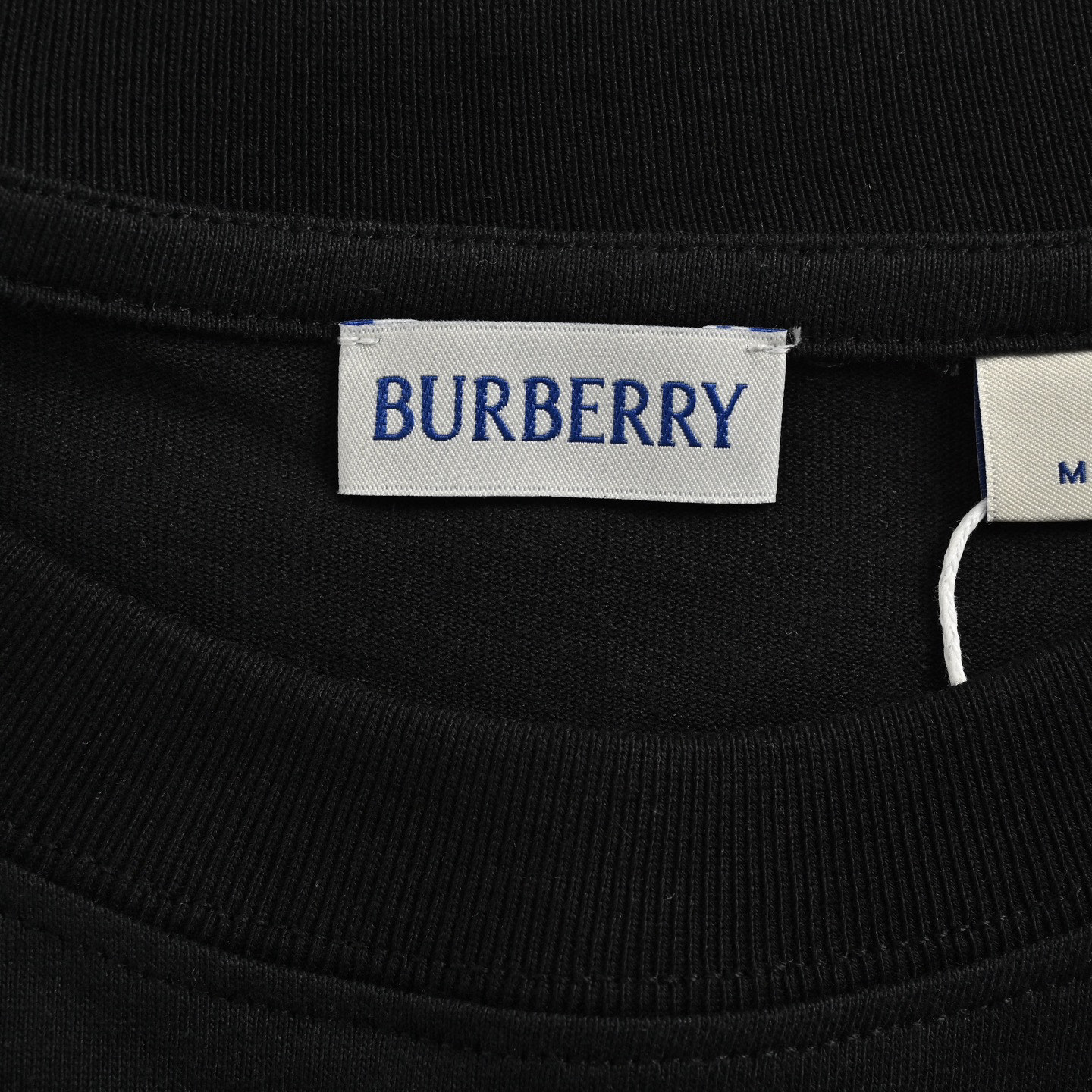 Burberry/巴宝莉 25ss 下摆格纹战马贴布短袖
