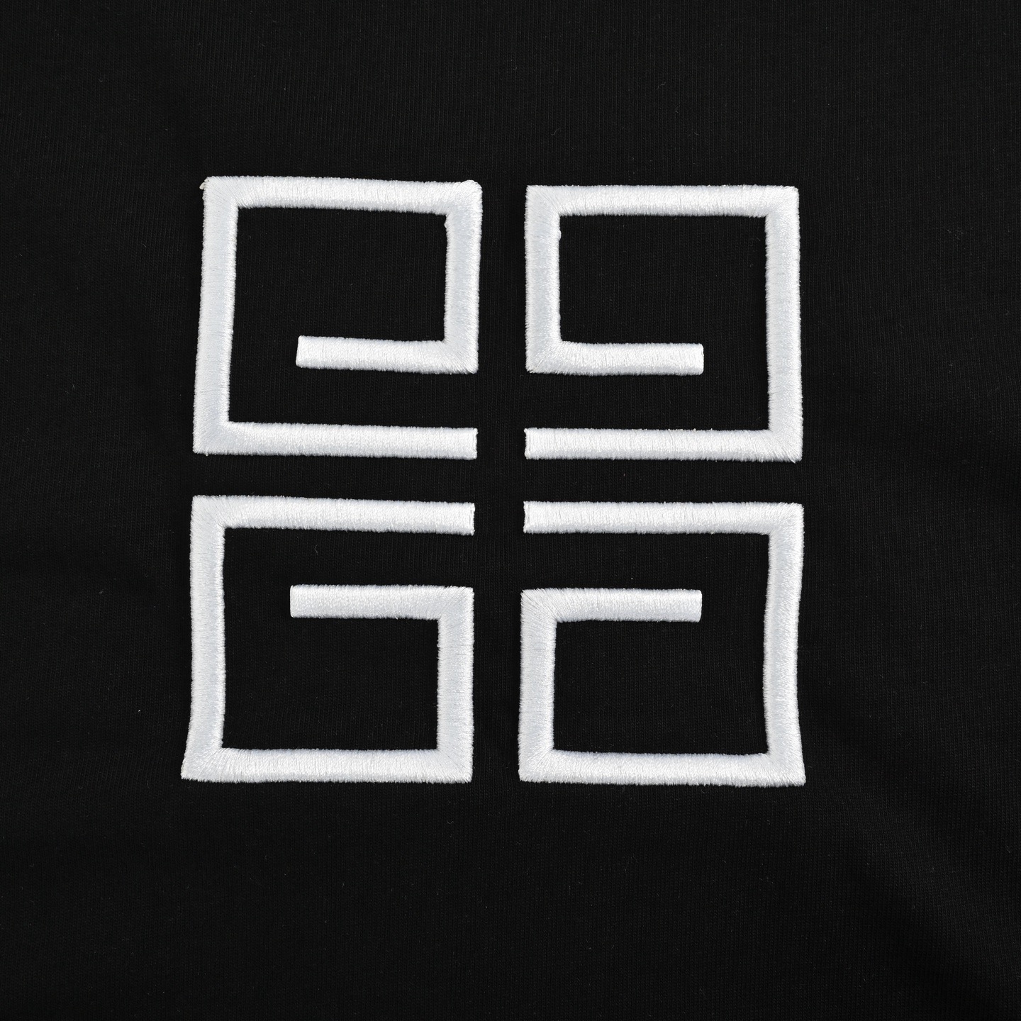 GIVENCHY/纪梵希 前后刺绣logo短袖