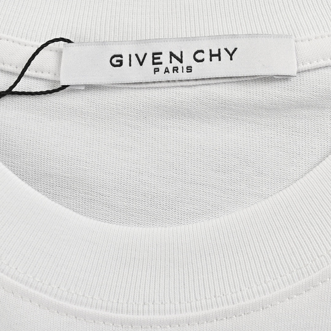 GIVENCHY/纪梵希 24ss 立体压胶字母短袖