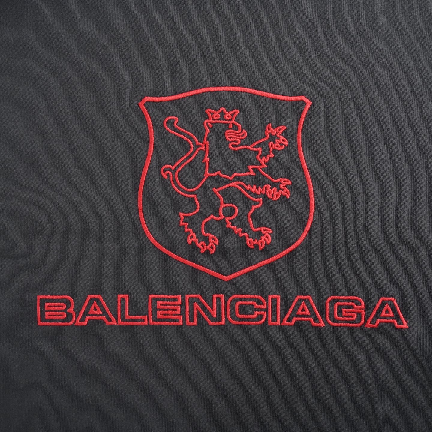 Balenciaga/巴黎世家 25ss LION CLUB 刺绣logo短袖