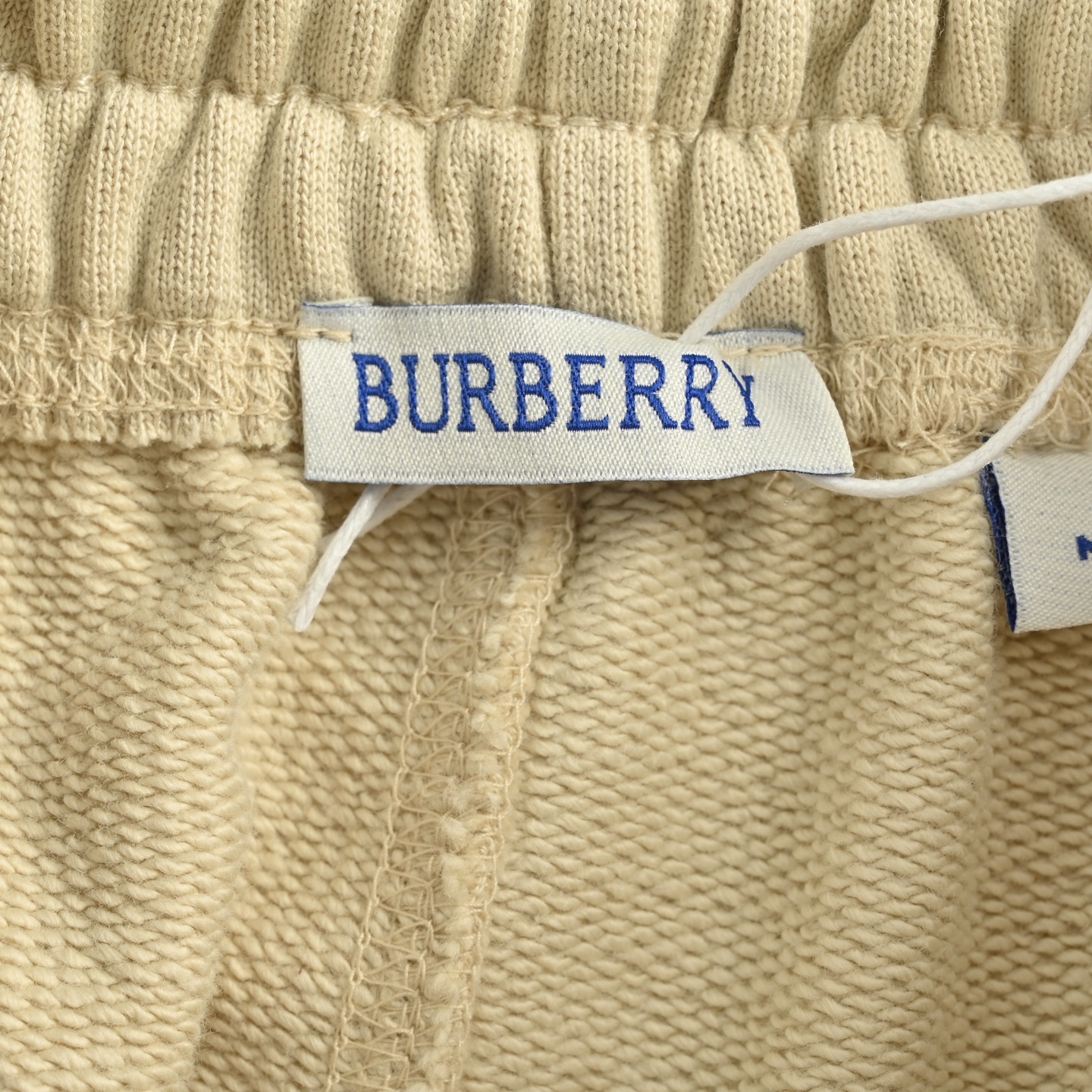 Burberry/巴宝莉25ss 后袋十字绣战马刺绣短裤-莆田鞋,莆田鞋货源,高仿鞋,高仿鞋货源,安福档口,莆田高仿鞋,莆田鞋批发,高仿鞋批发,莆田高仿运动鞋,高仿运动鞋,莆田运动鞋 Burberry/巴宝莉25ss 后袋十字绣战马刺绣短裤