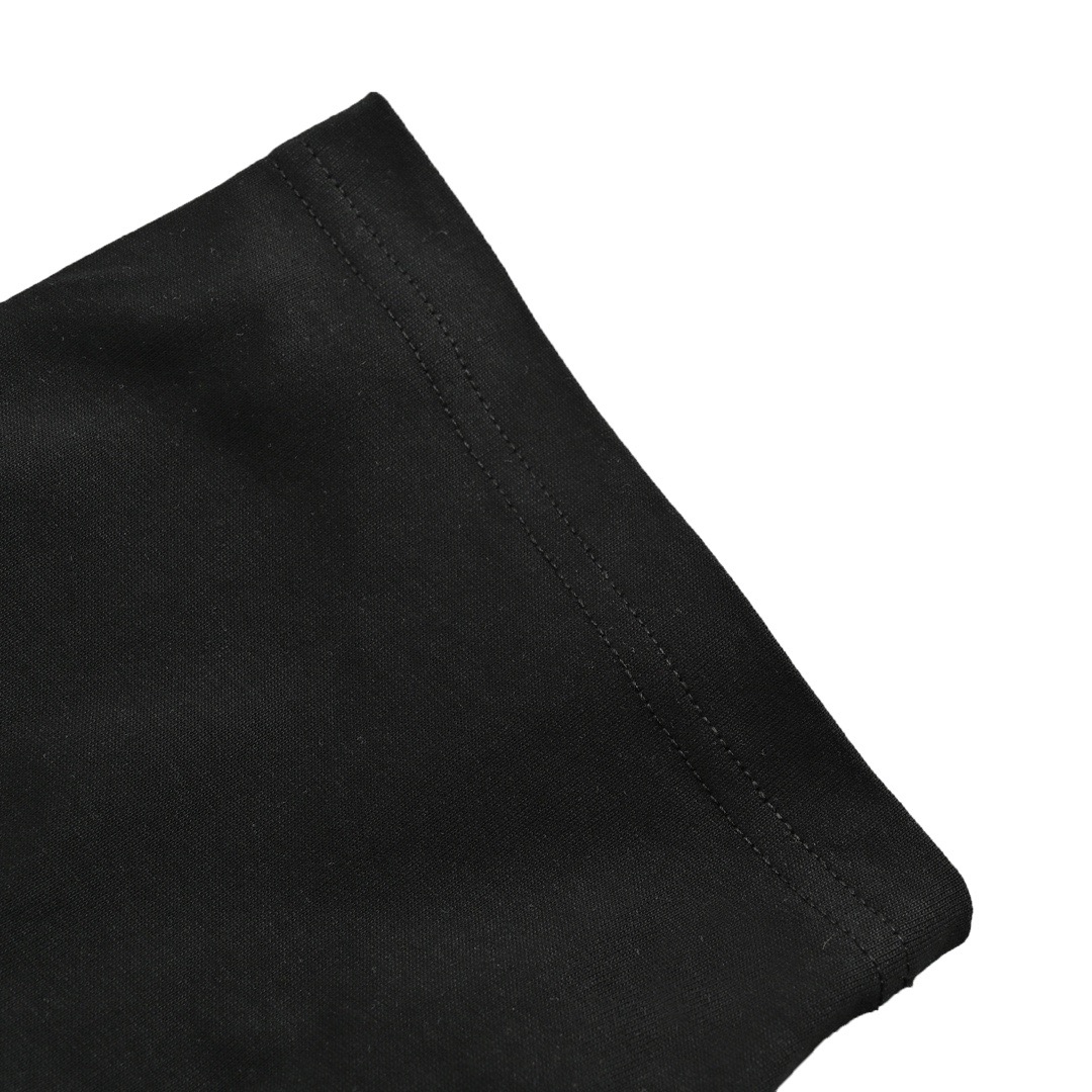 Loewe/罗意威 24ss 刺绣大logo短袖