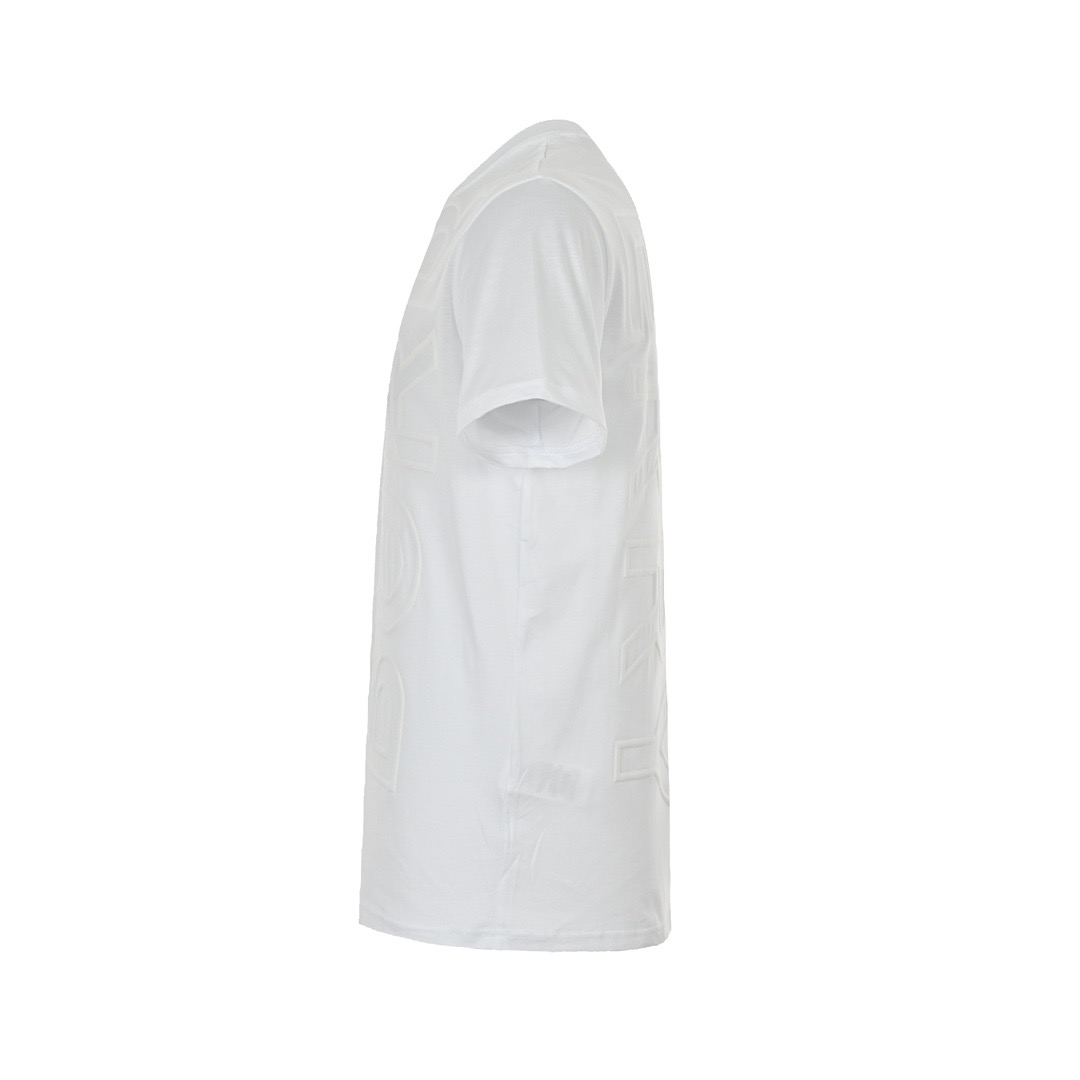 Burberry/巴宝莉 23ss 浮雕压花字母logo短袖