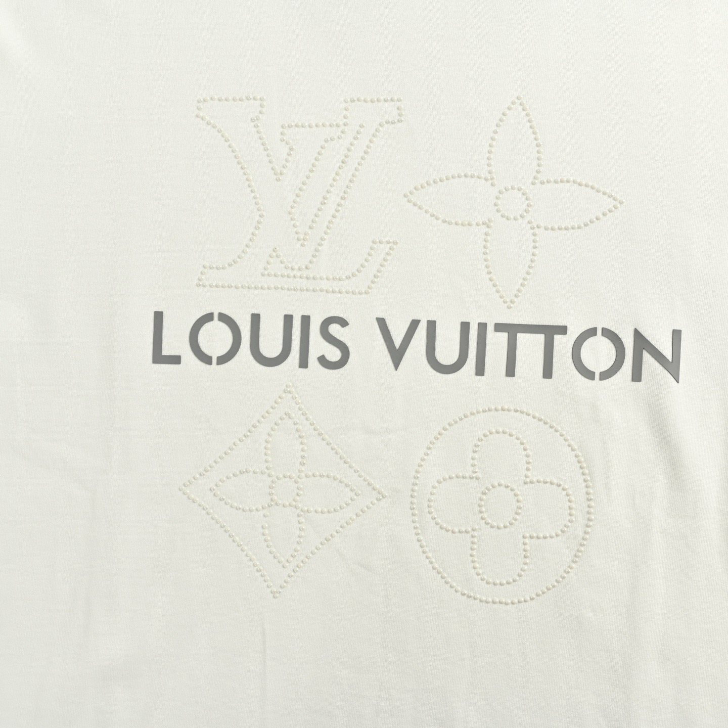Louis Vuitton/路易威登 25ss 珍珠烫钻logo反光字母印花短袖