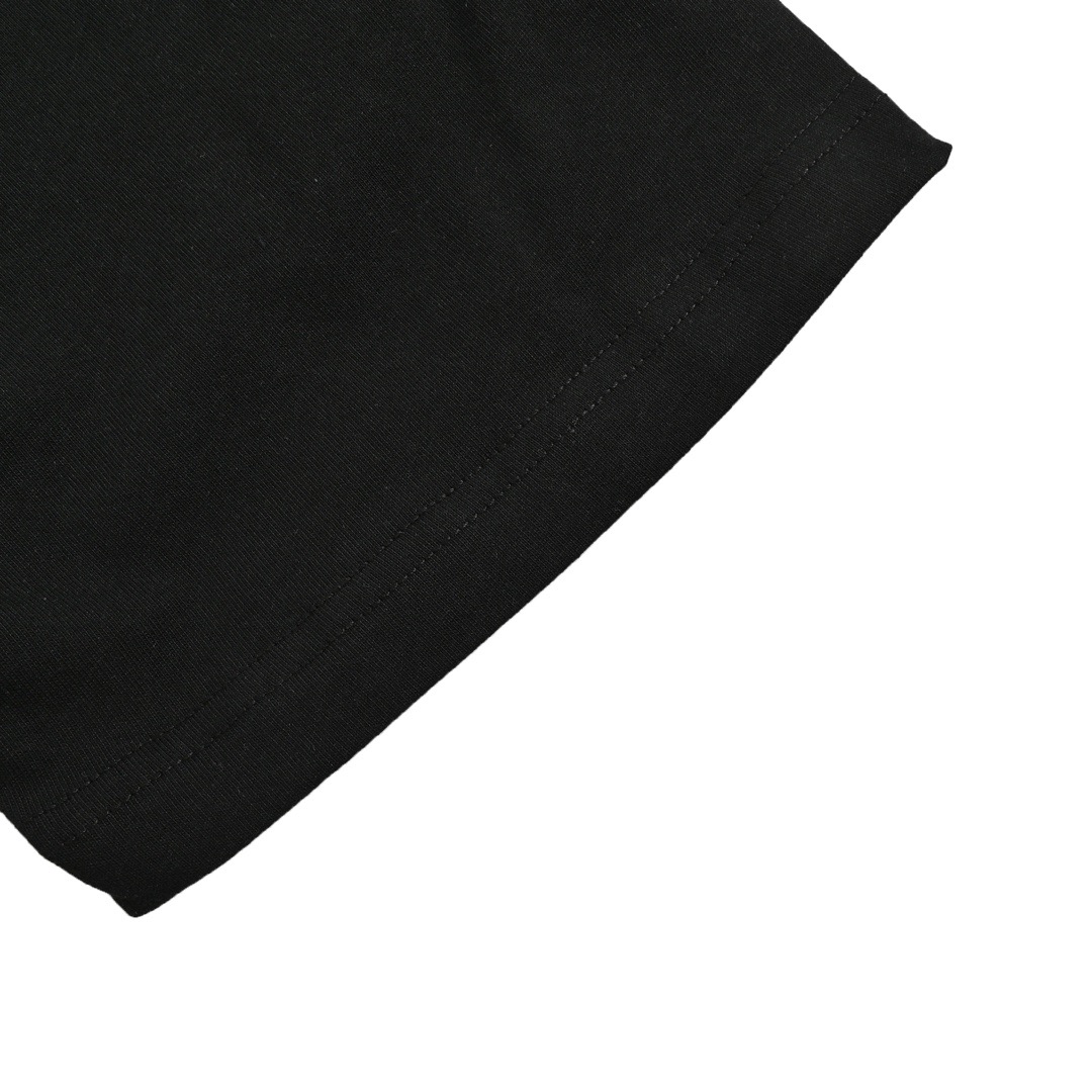 Louis Vuitton/路易威登 小飞机字母logo印花短袖-Chinese UA Cheap High Quatity Brand Clothes Bags handbags Sneakers wholesale wholesaler seller from China Factory suppliers Fashion Clothing Shoes best Quality Beautiful Price Louis Vuitton/路易威登 小飞机字母logo印花短袖