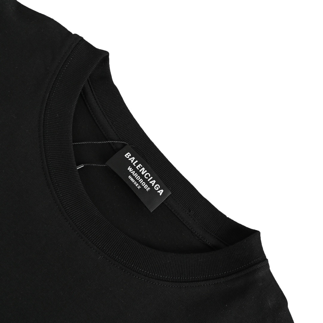 Balenciaga/巴黎世家 经典锁扣印花短袖-Chinese UA Cheap High Quatity Brand Clothes Bags handbags Sneakers wholesale wholesaler seller from China Factory suppliers Fashion Clothing Shoes best Quality Beautiful Price Balenciaga/巴黎世家 经典锁扣印花短袖