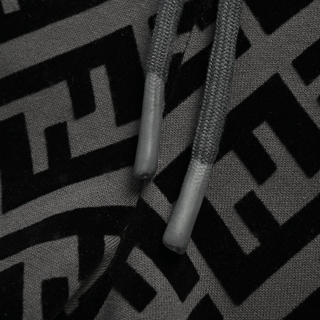 Fendi/芬迪 24ss FF植绒斜纹字母短裤 白色 灰色 黑色