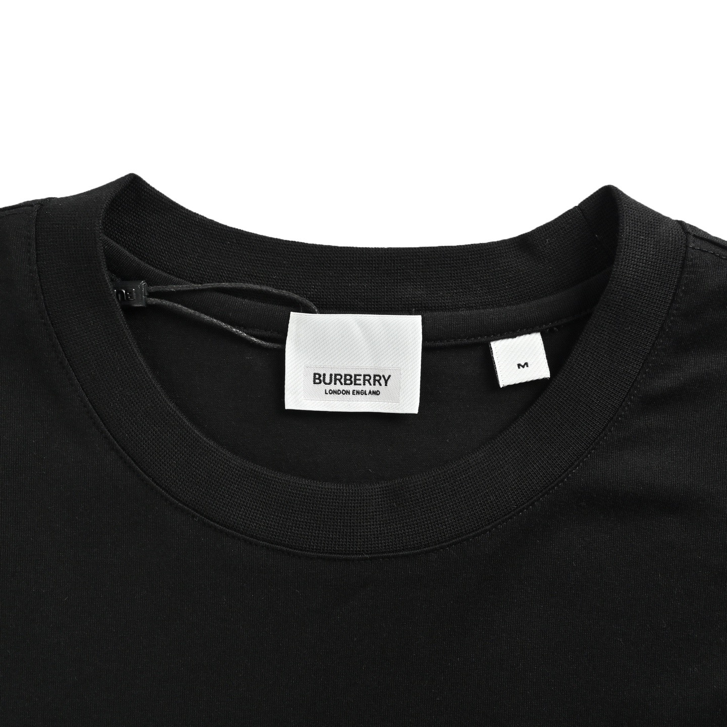 Burberry/巴宝莉 22ss 压胶字母标语短袖