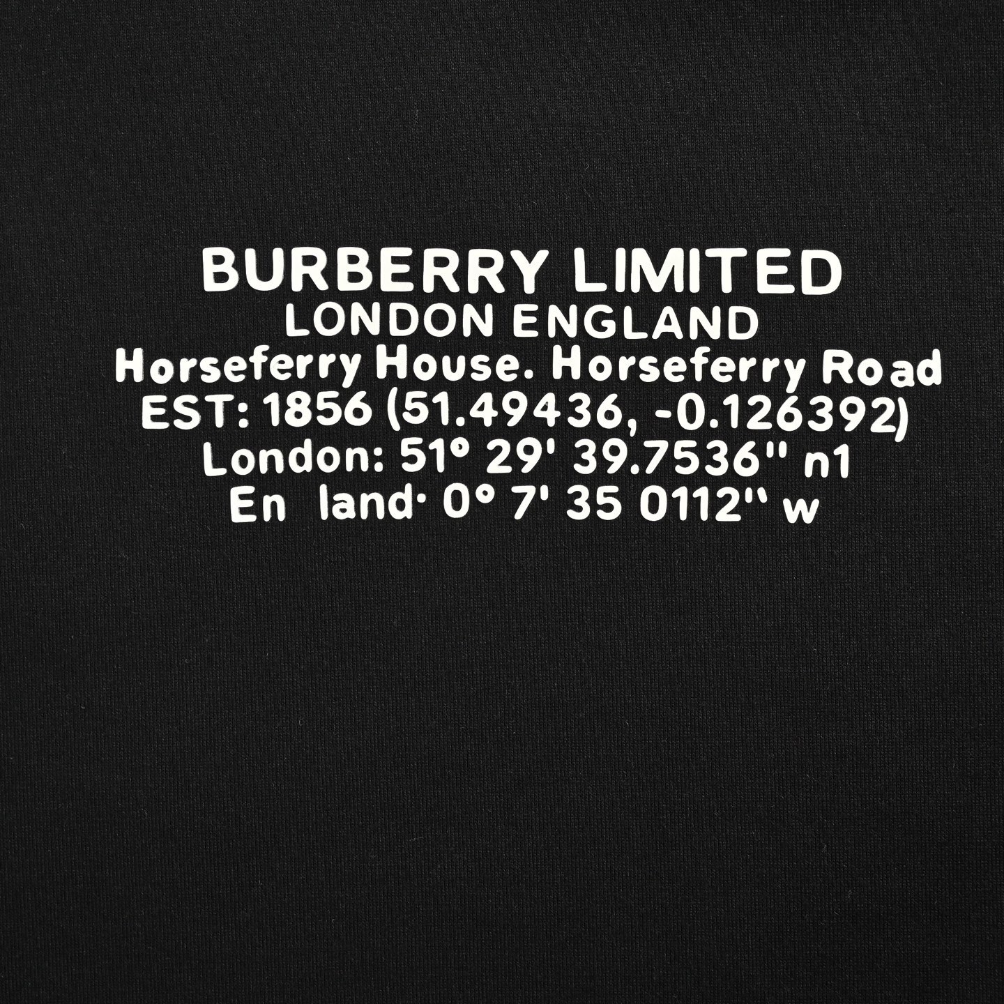 Burberry/巴宝莉 22ss 压胶字母标语短袖