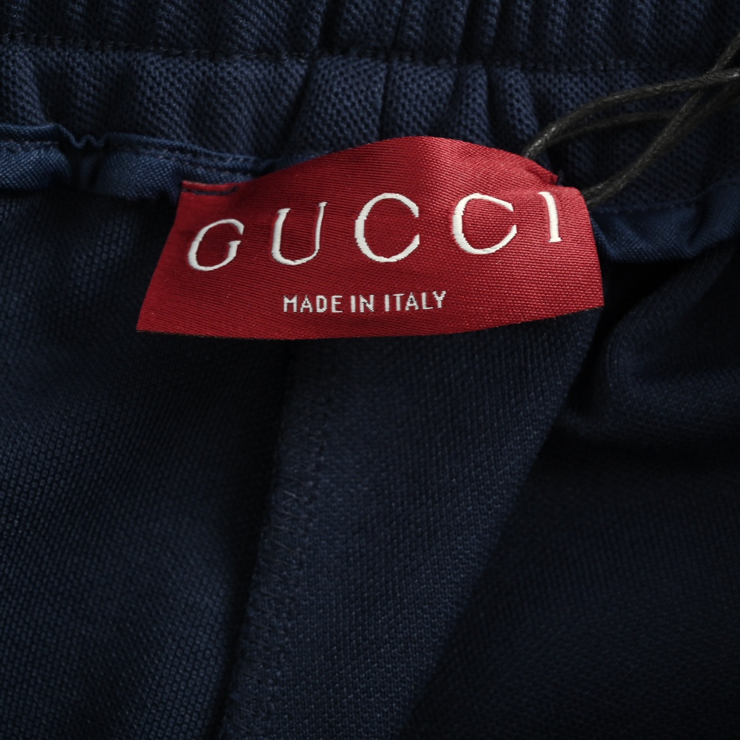 Gucci/古驰 24ss 侧边白条字母压胶短裤-Chinese UA Cheap High Quatity Brand Clothes Bags handbags Sneakers wholesale wholesaler seller from China Factory suppliers Fashion Clothing Shoes best Quality Beautiful Price Gucci/古驰 24ss 侧边白条字母压胶短裤