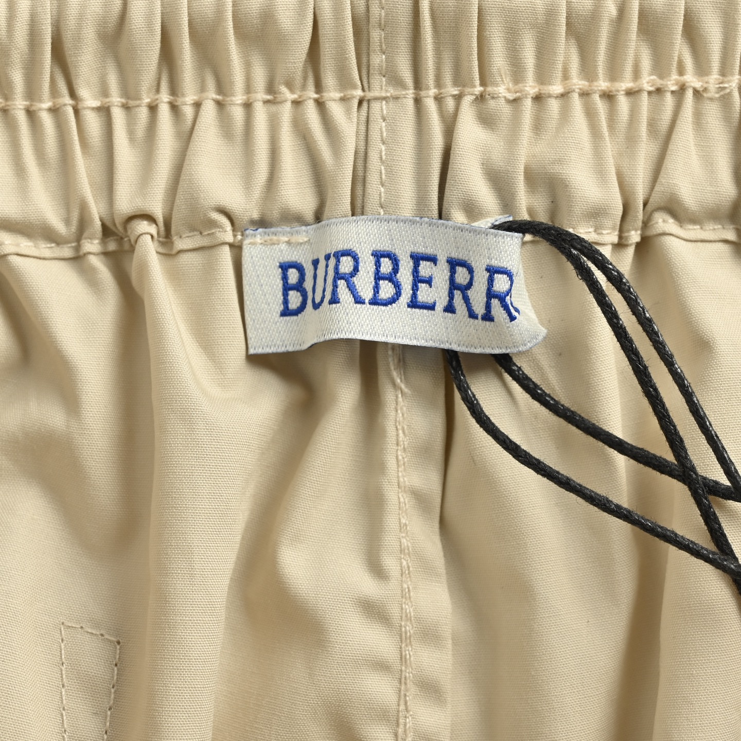 Burberry/巴宝莉 25ss 麻绳刺绣字母短裤 BURBERRY新款沙滩短裤