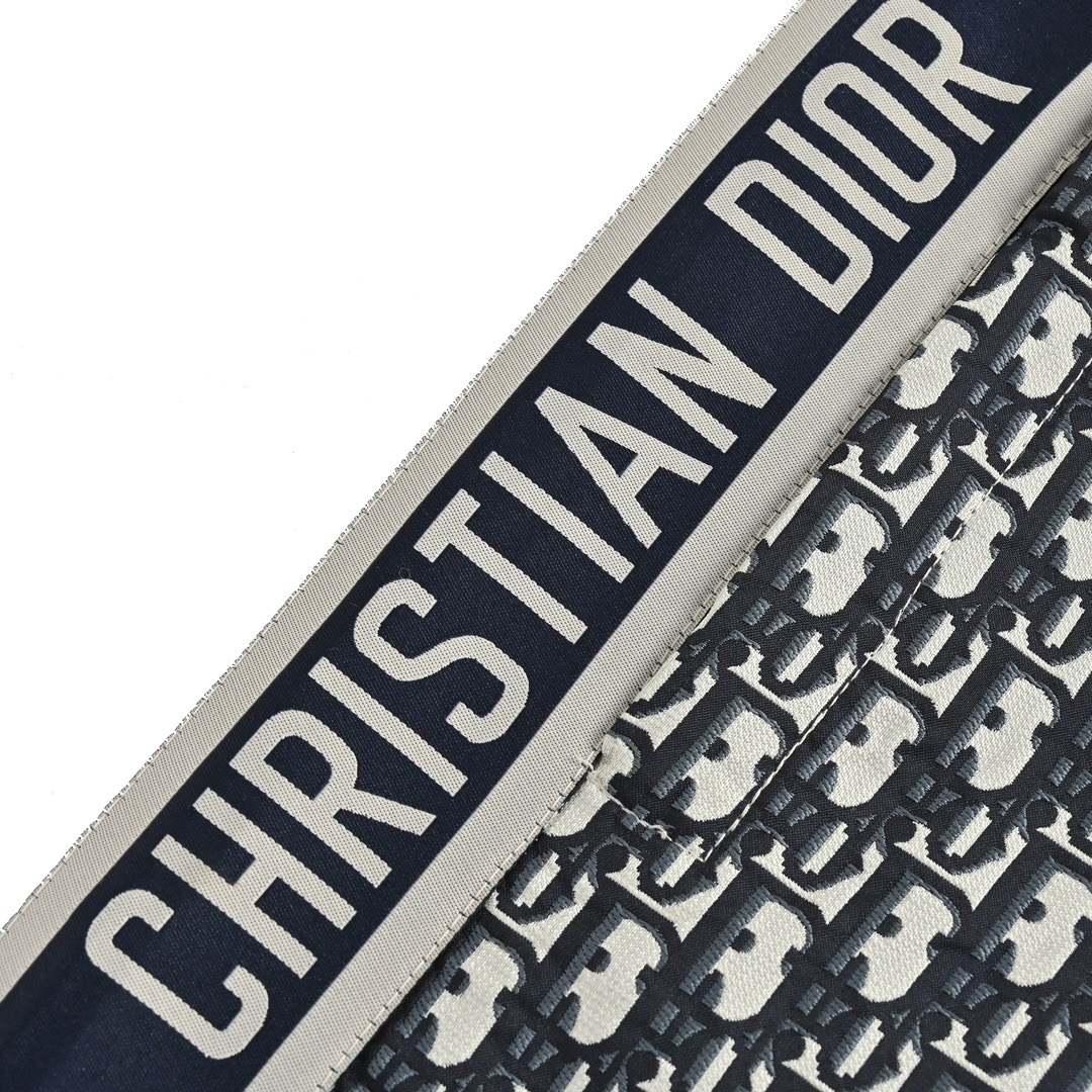 Dior/迪奥 23ss 老花织带短裤