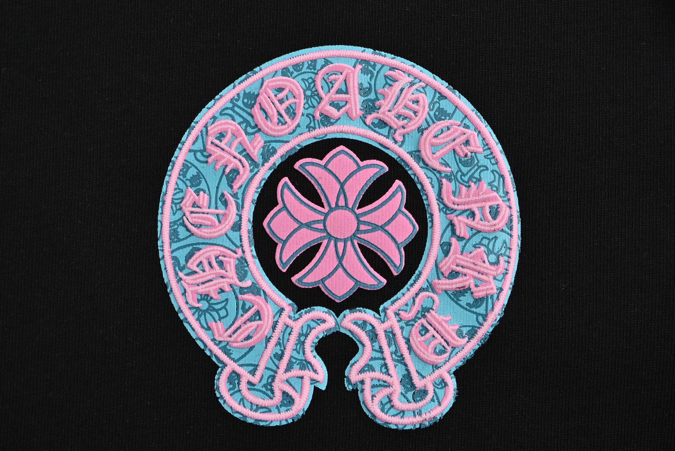 Chrome Hearts/克罗心 卷轴梵文发泡印花短袖