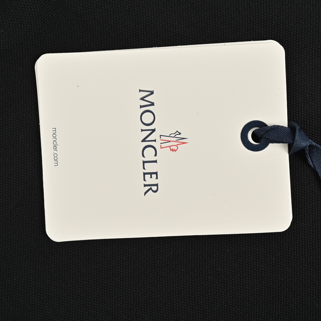 Moncler/蒙口 24ss 经典刺绣Polo短袖