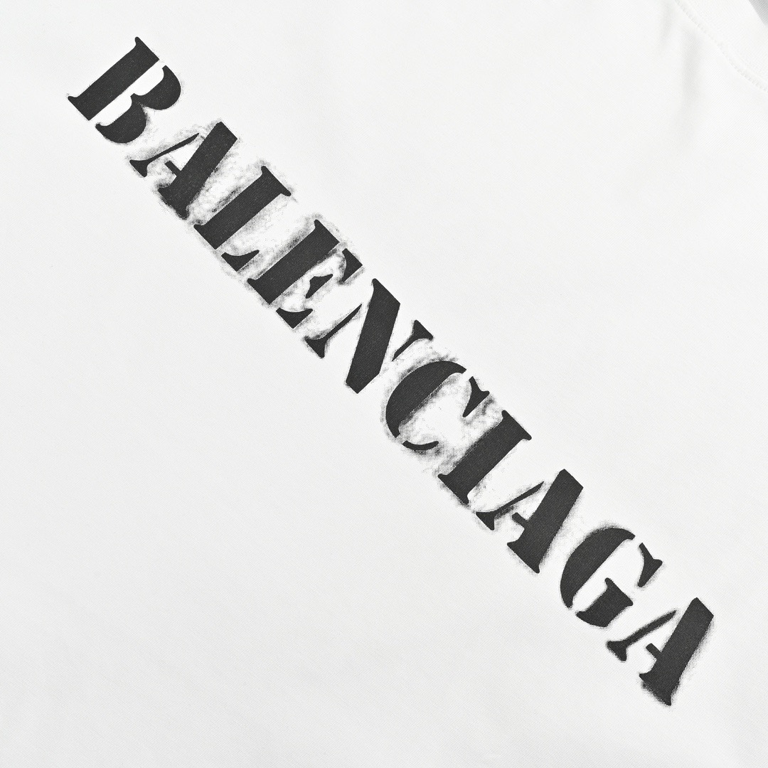 Balenciaga/巴黎世家 24ss 前后模糊字母印花短袖-黑色