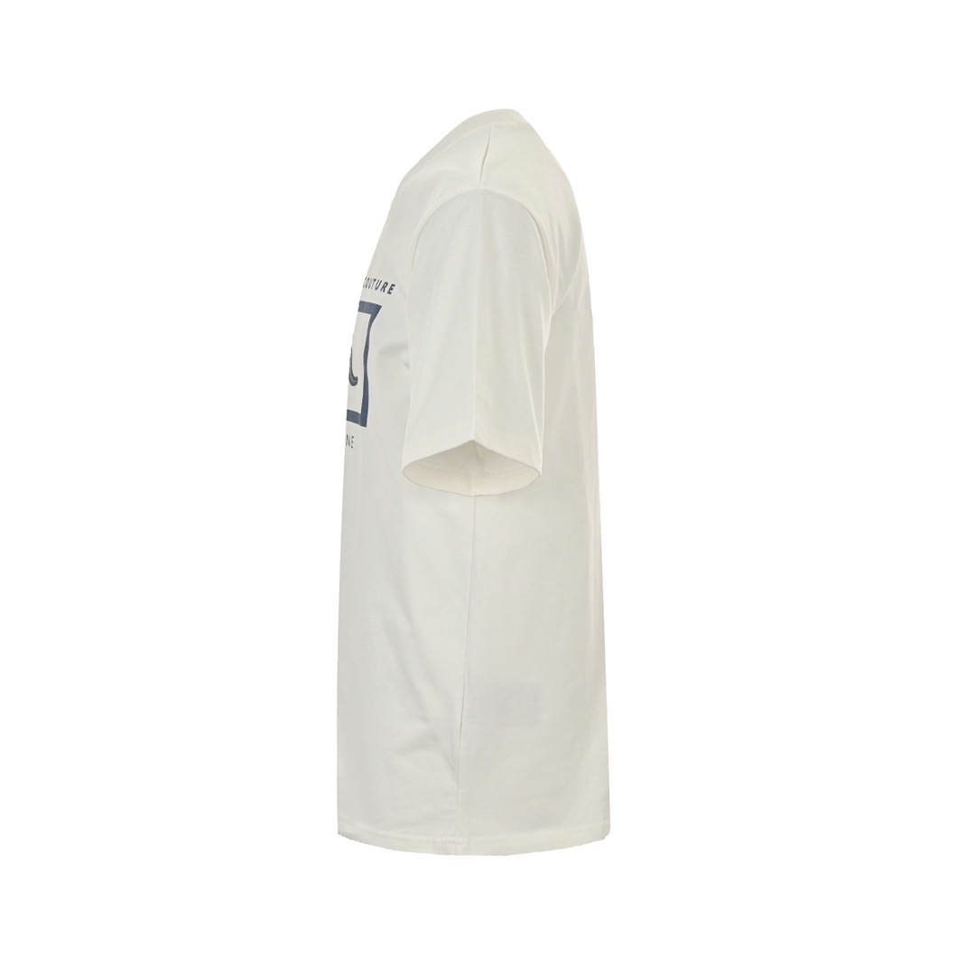 Dior/迪奥 24ss 贴布刺绣字母短袖 此款T恤饰以Dior Charm标志贴布刺绣和印花