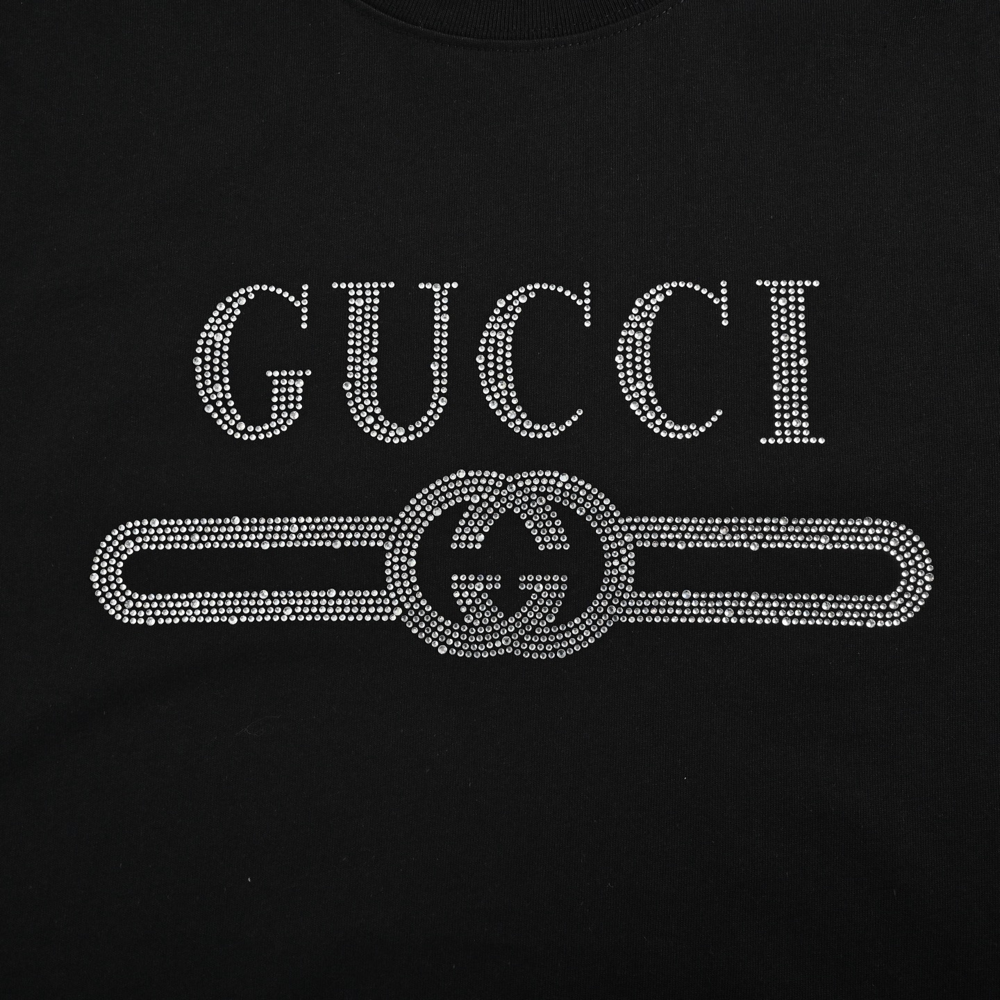 Gucci/古驰 25ss 烫钻字母logo短袖 黑色 白色